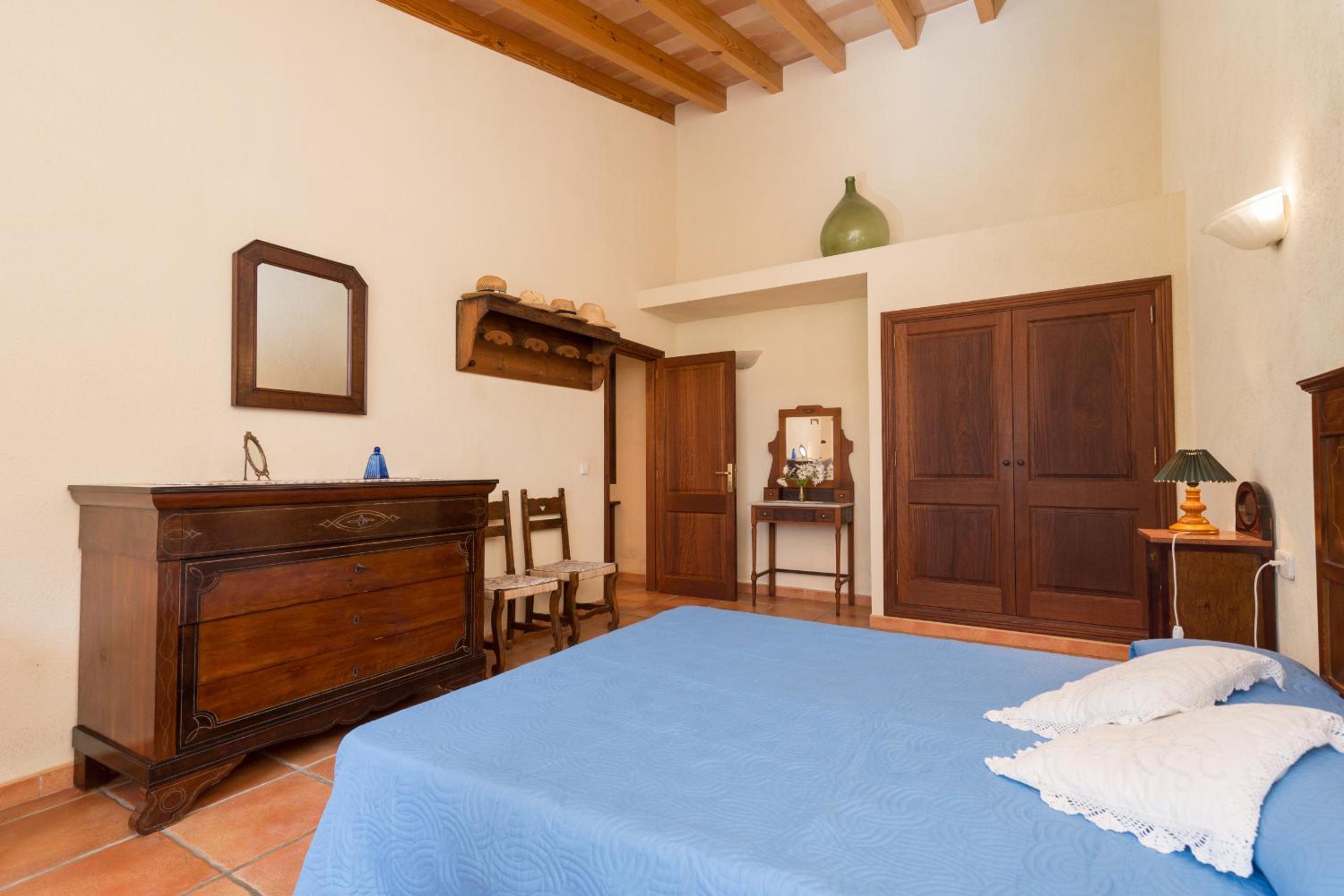 Villa de Tres Habitaciones