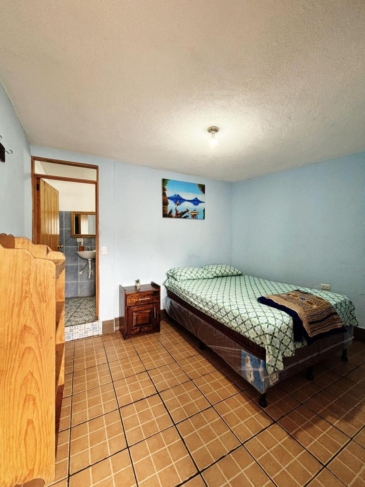 Double Room with Private Bathroom photo 1