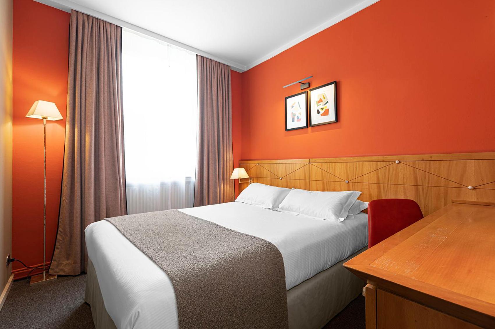 Standard Double Room - Photo 4