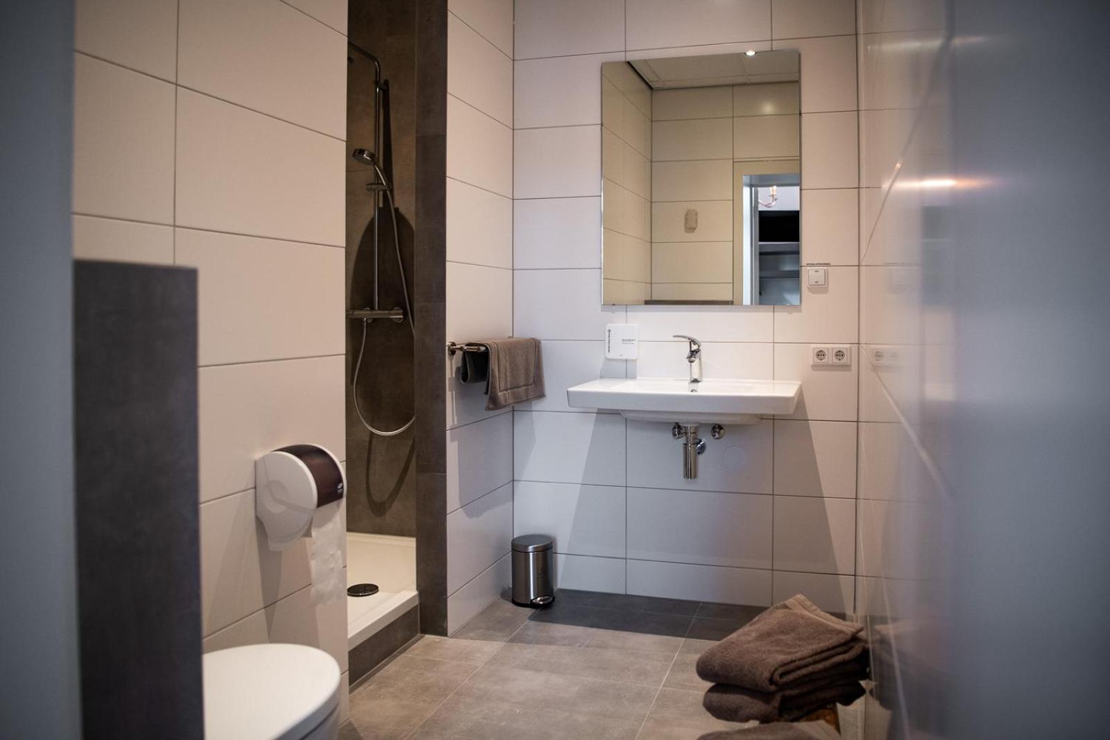 Deluxe Double Room with Balcony photo 3
