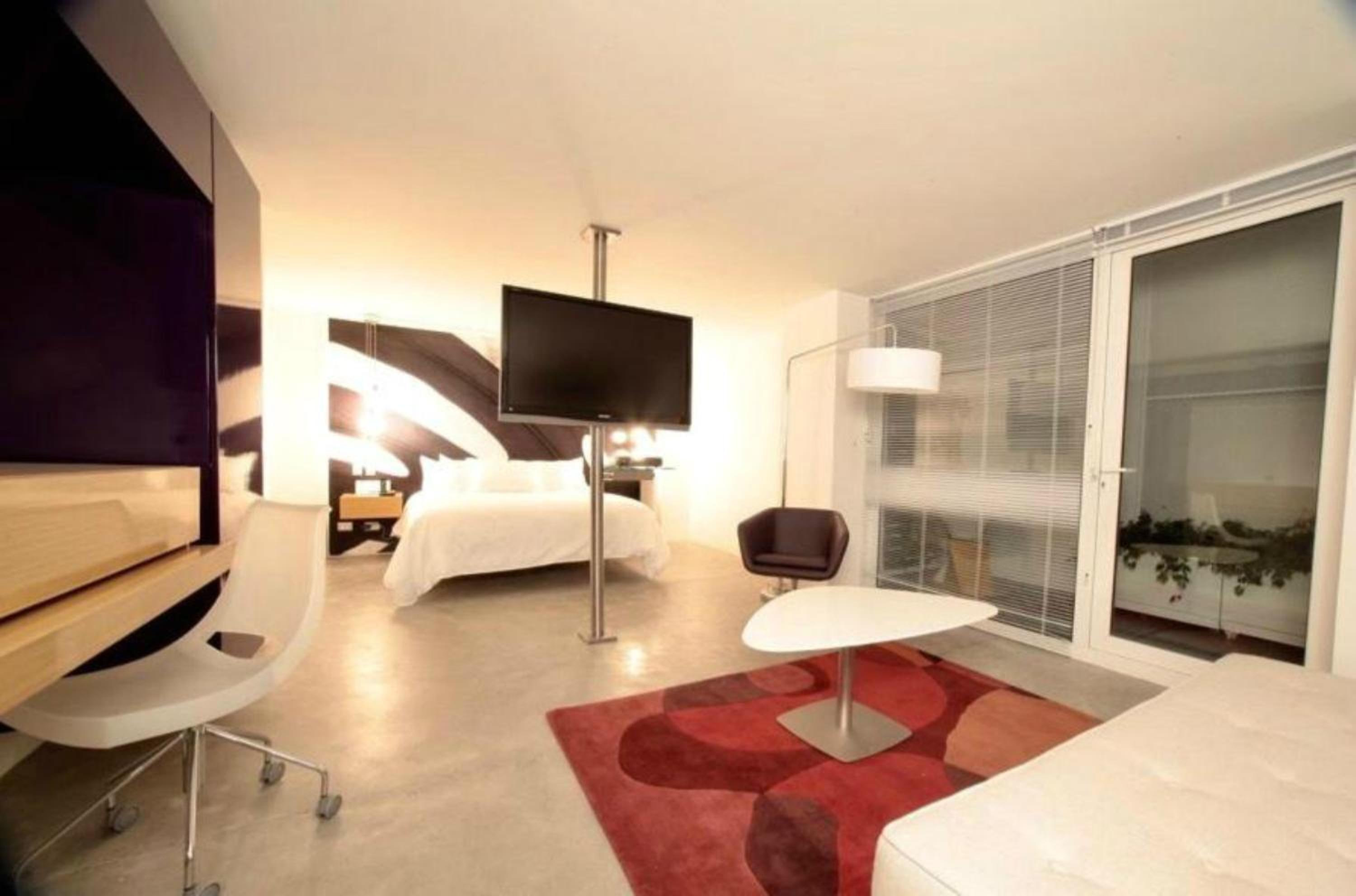 Standard Suite