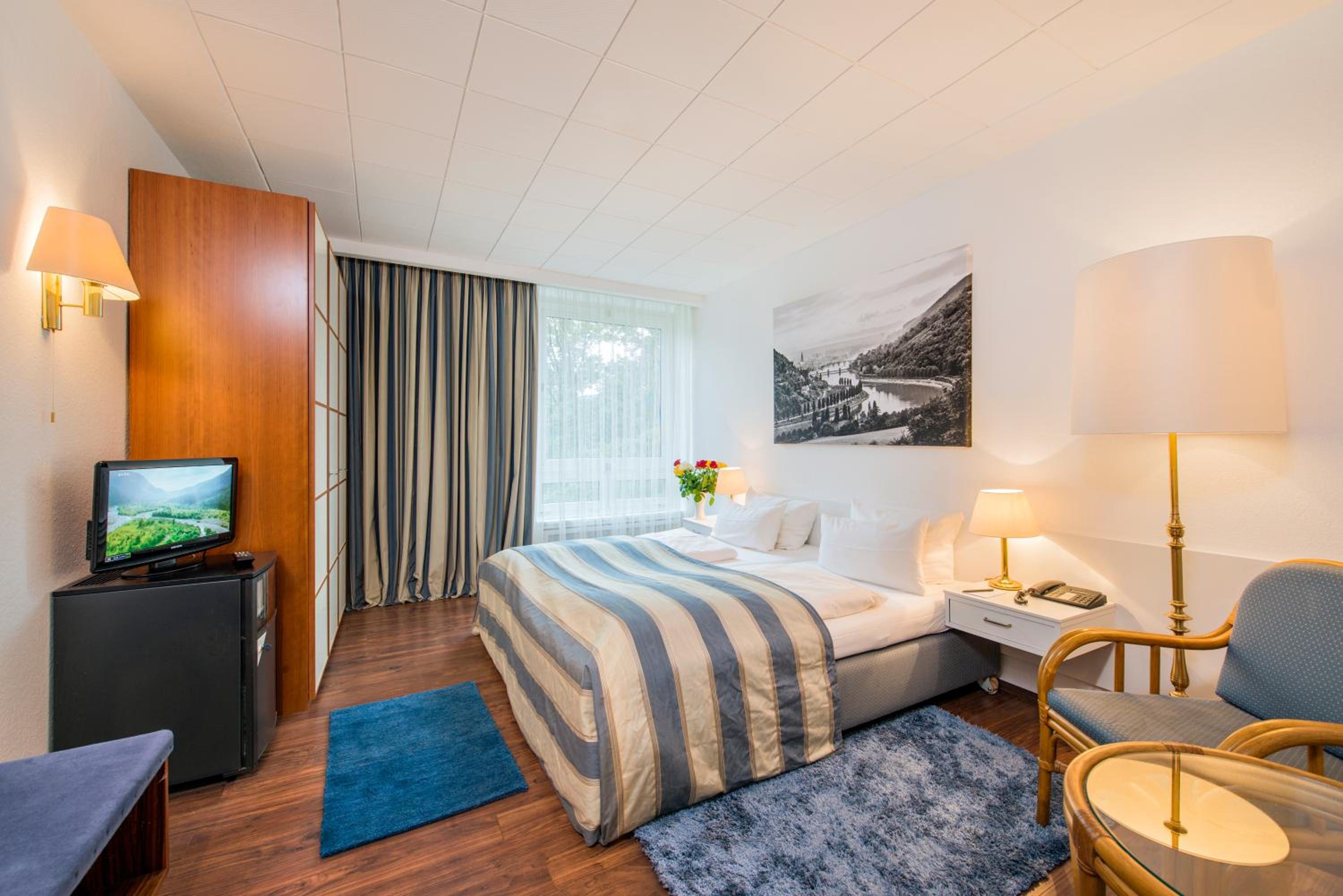 Business Double Room - Photo 6