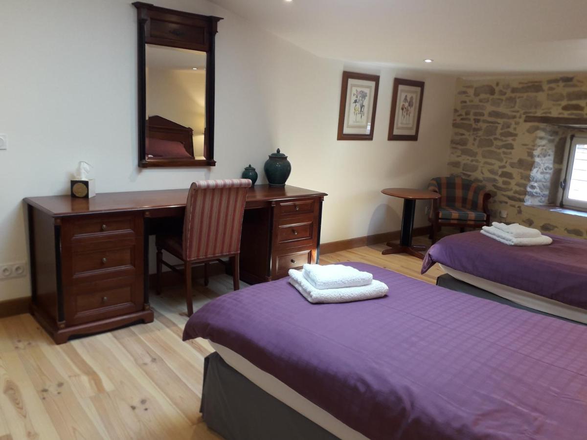 Large Twin Room photo 3