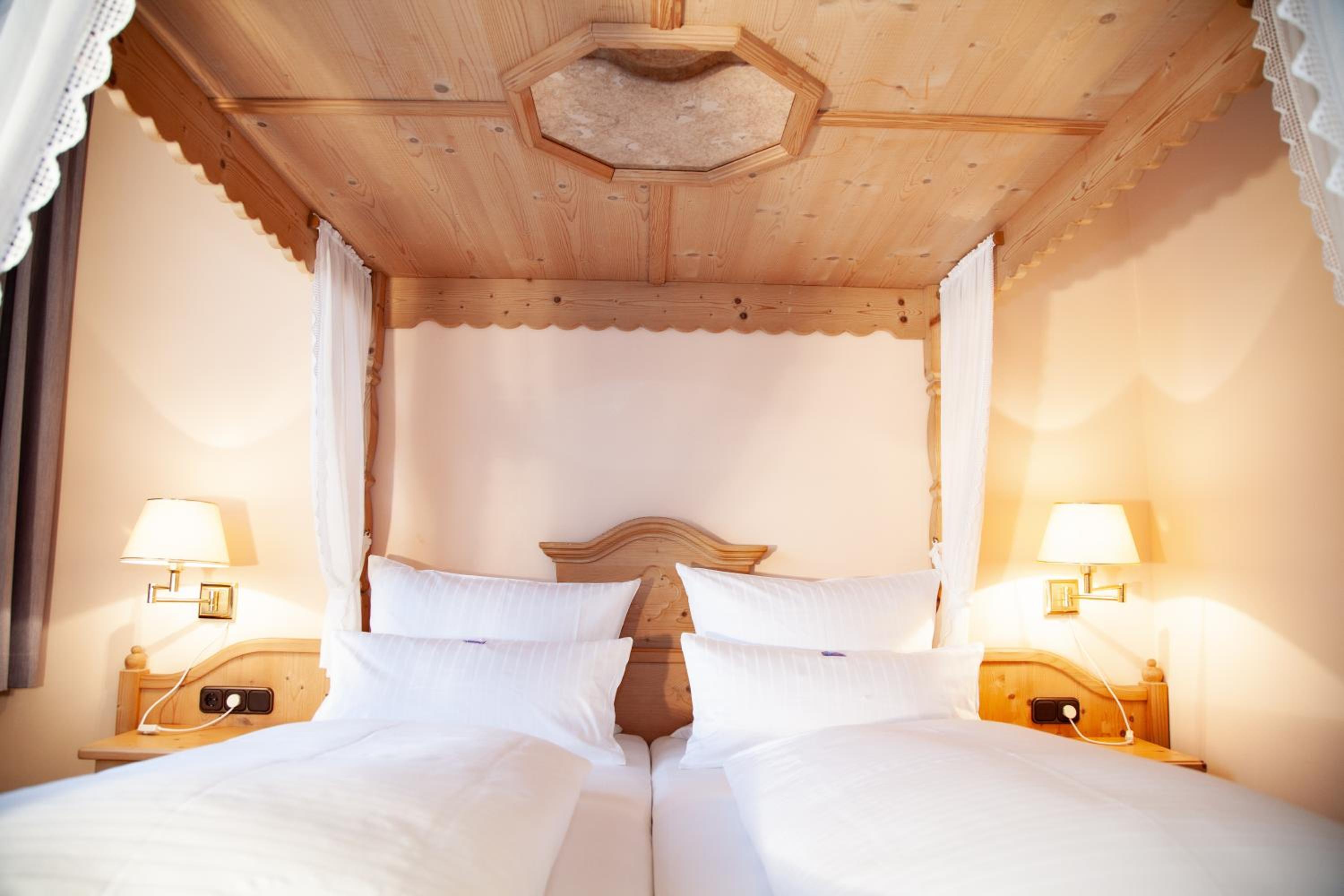 Double Room - Photo 13