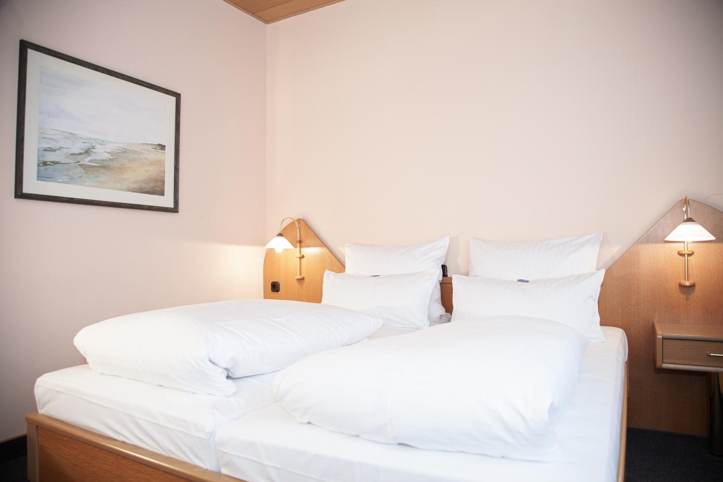 Double Room - Photo 24