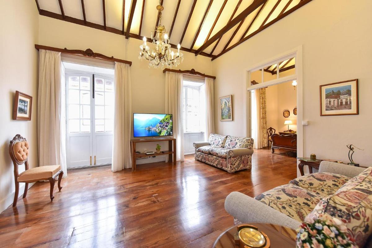 Four-Bedroom House photo 2