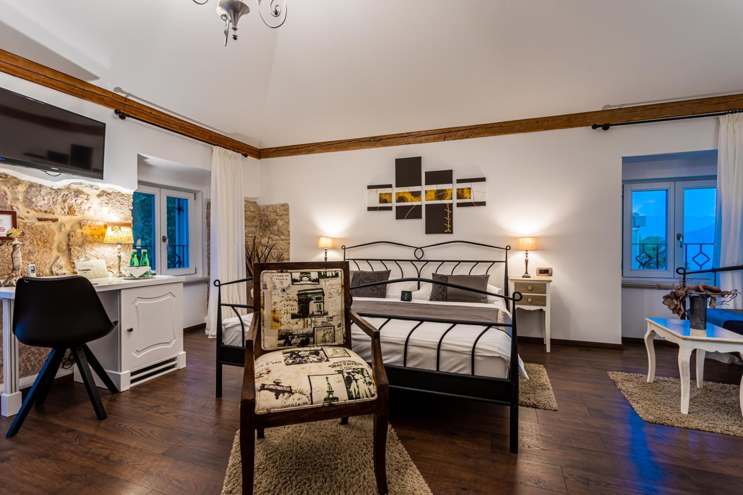 Double Room with Terrace