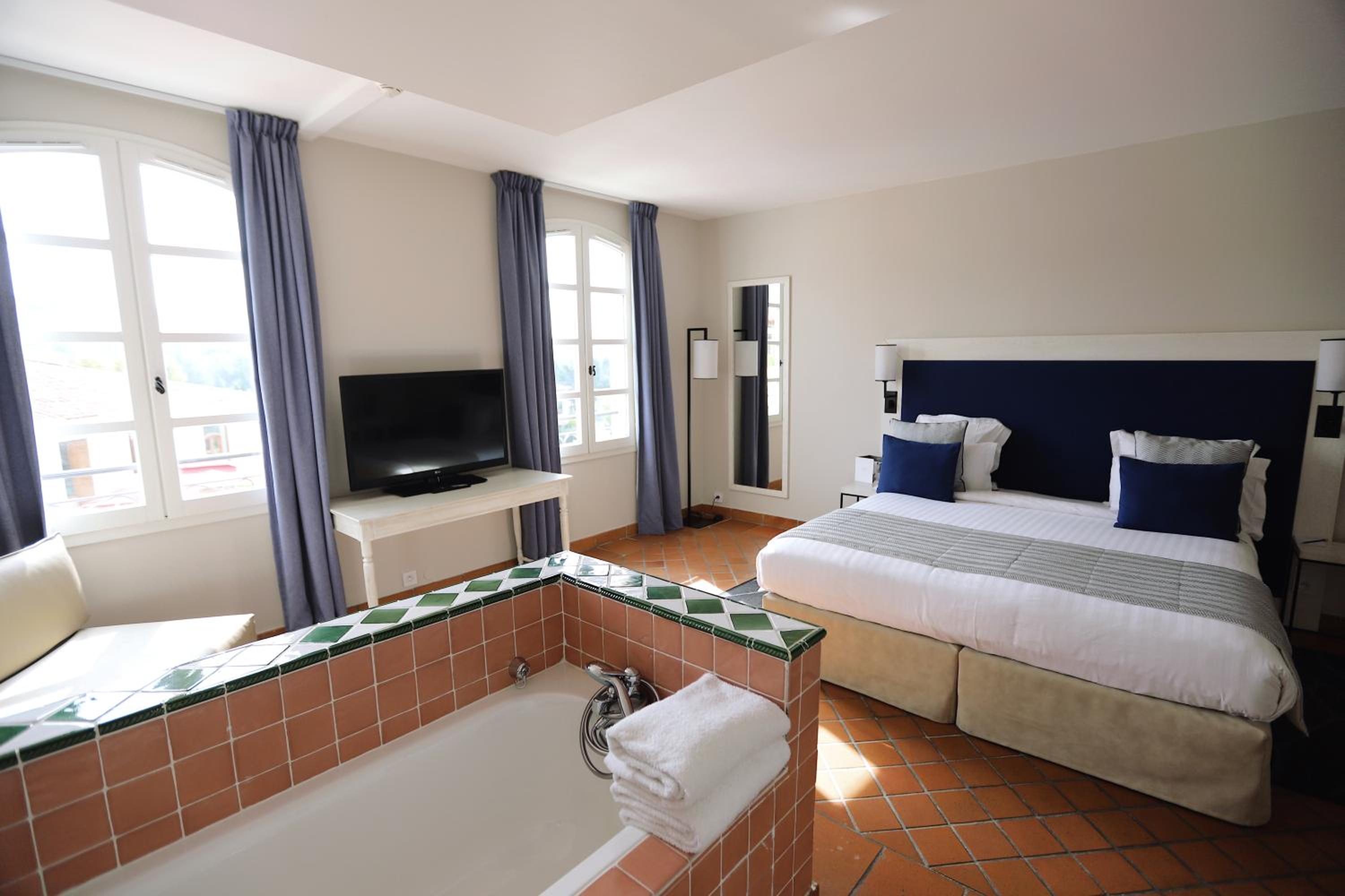 Classic Room - Photo 3