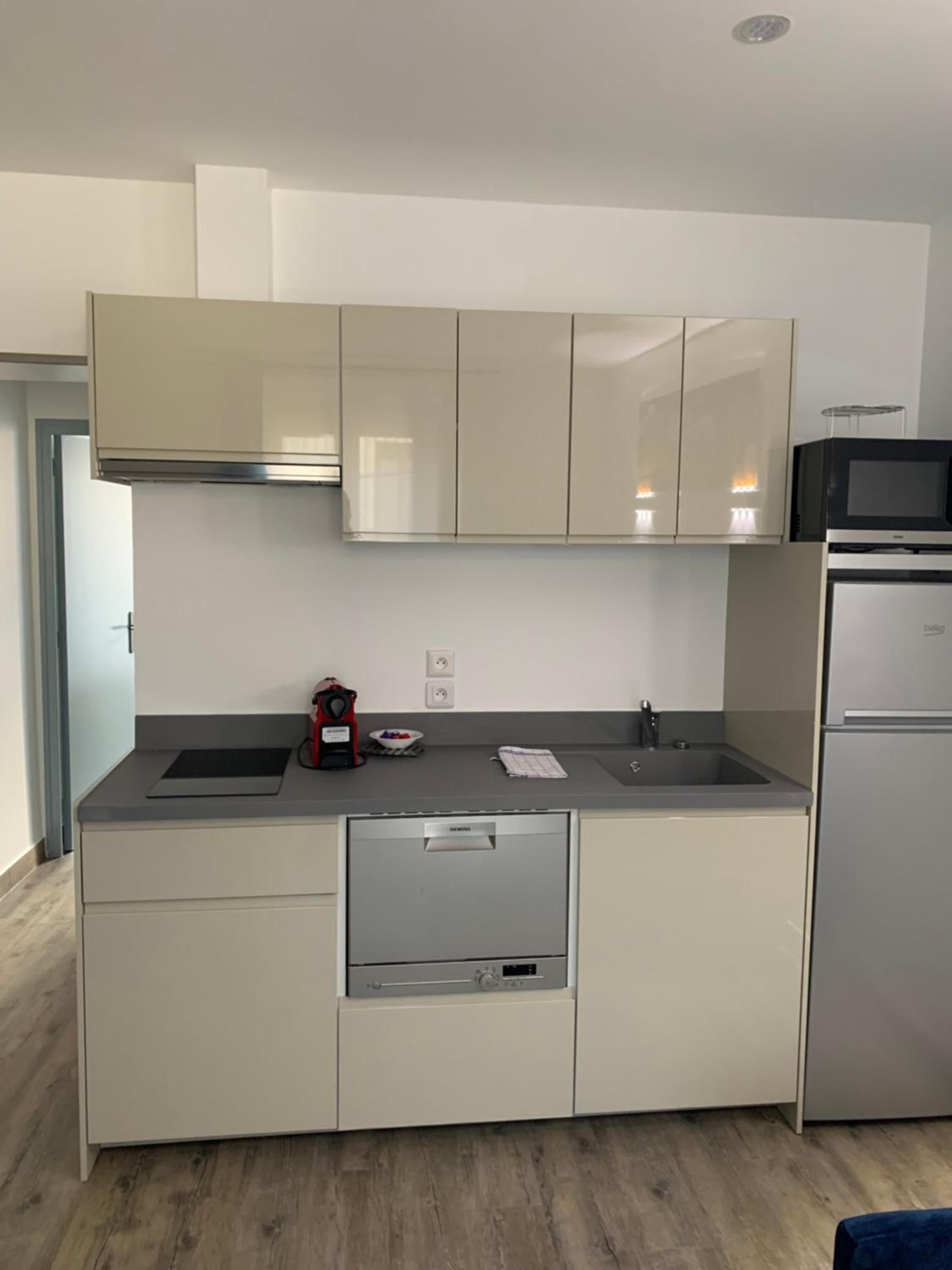 Superior Apartment (4 Adults) photo 3
