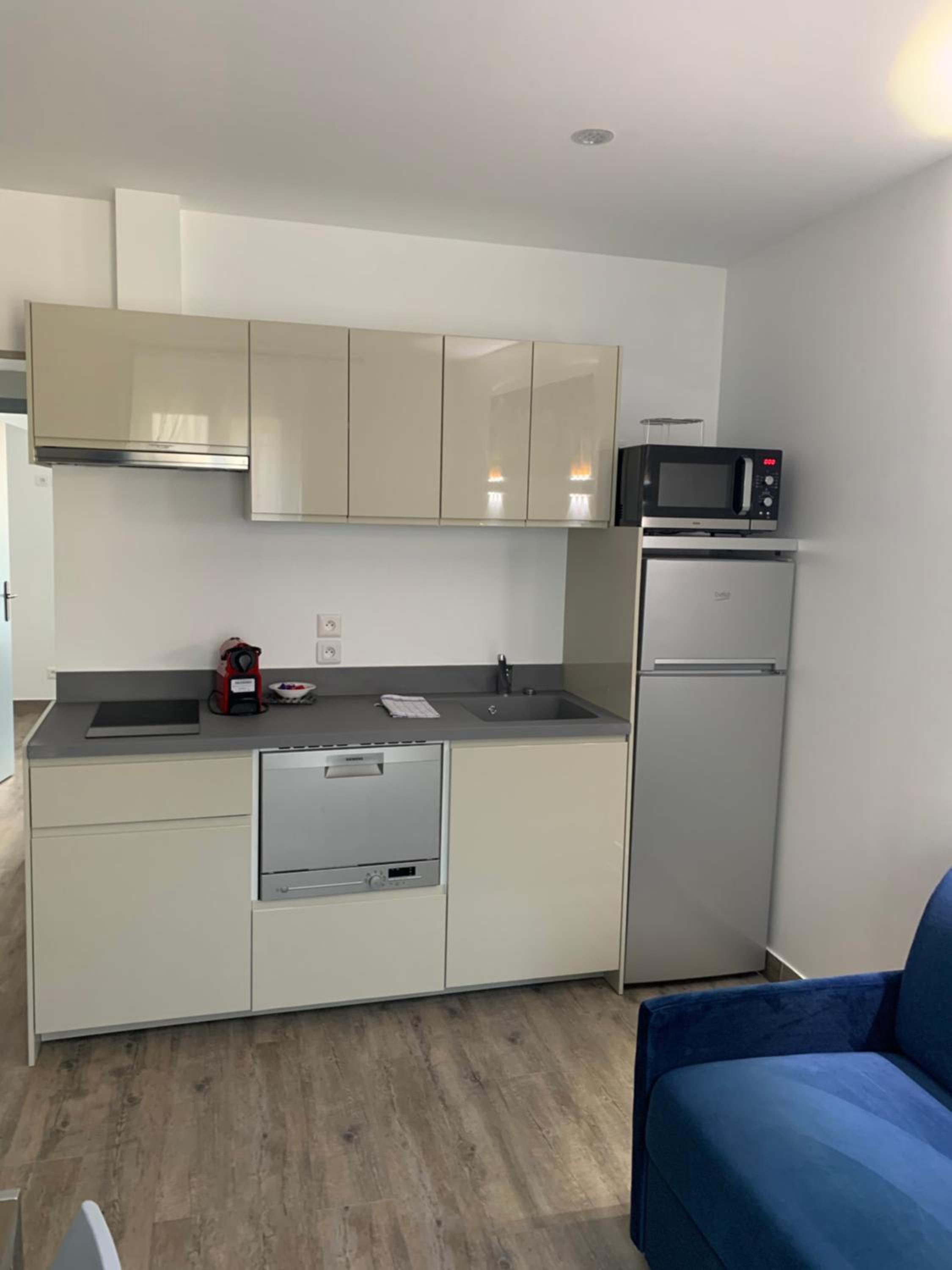 Superior Apartment (4 Adults) photo 2