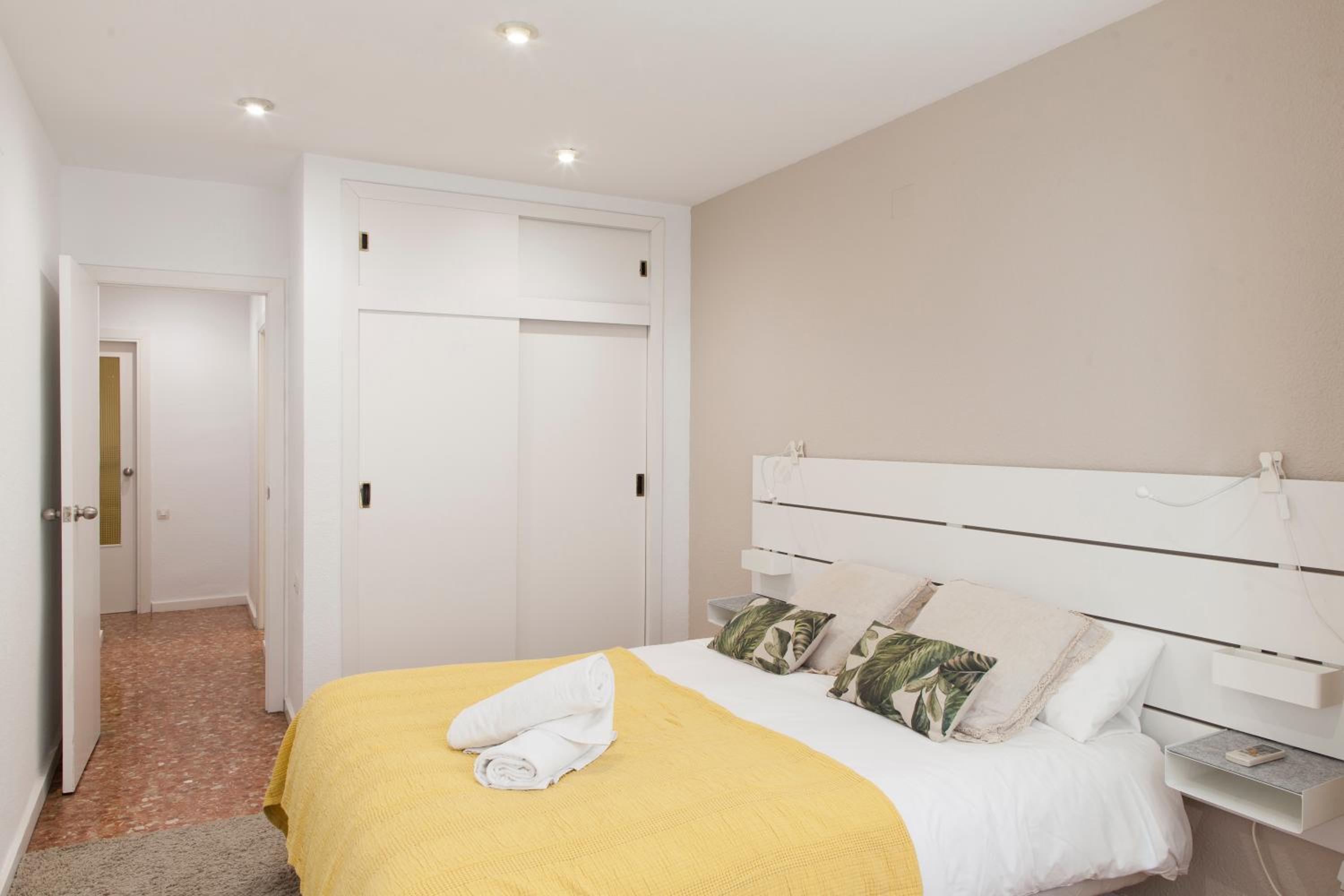 One-Bedroom Apartment - Photo 13