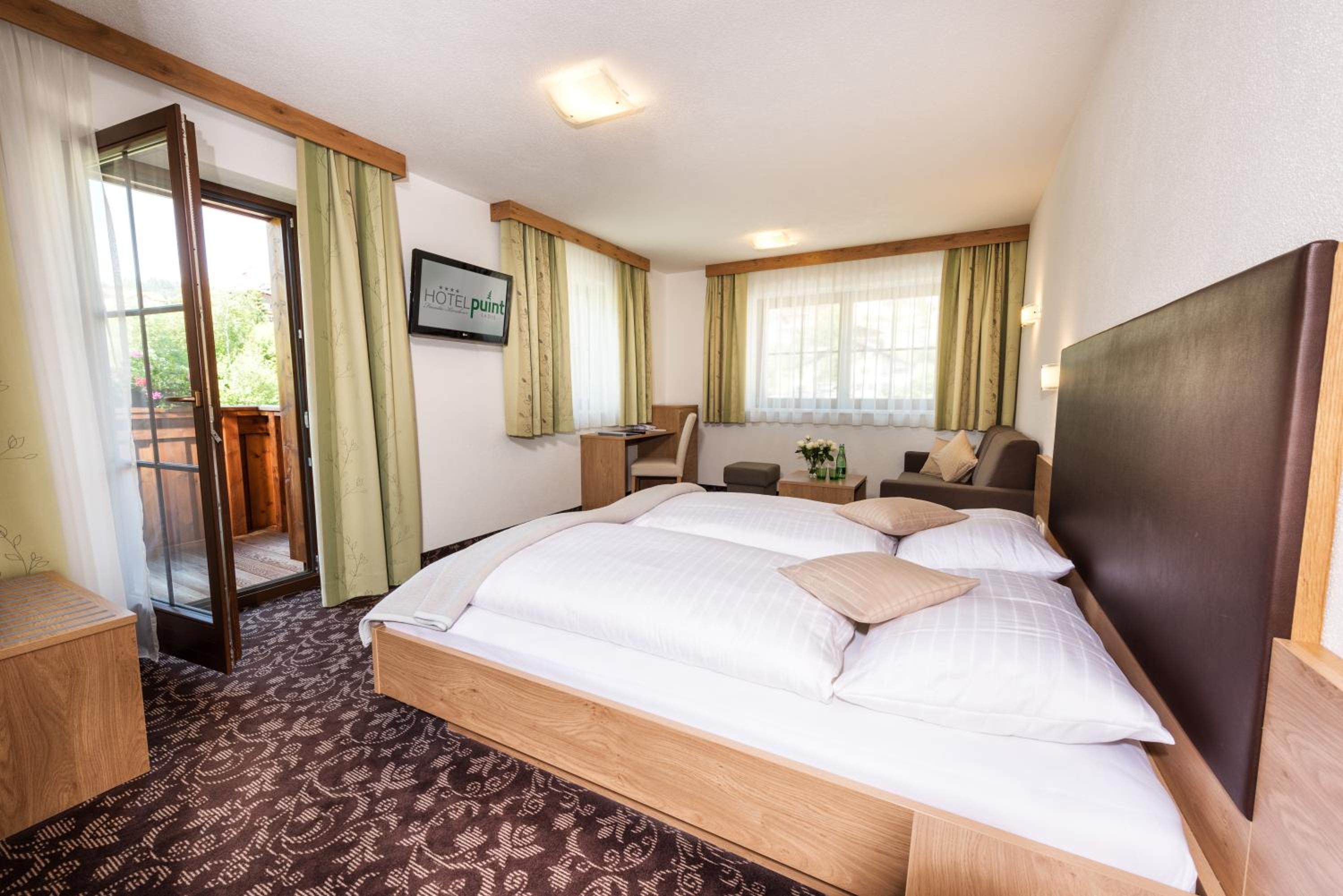 Comfort Double Room with Balcony - Photo 2