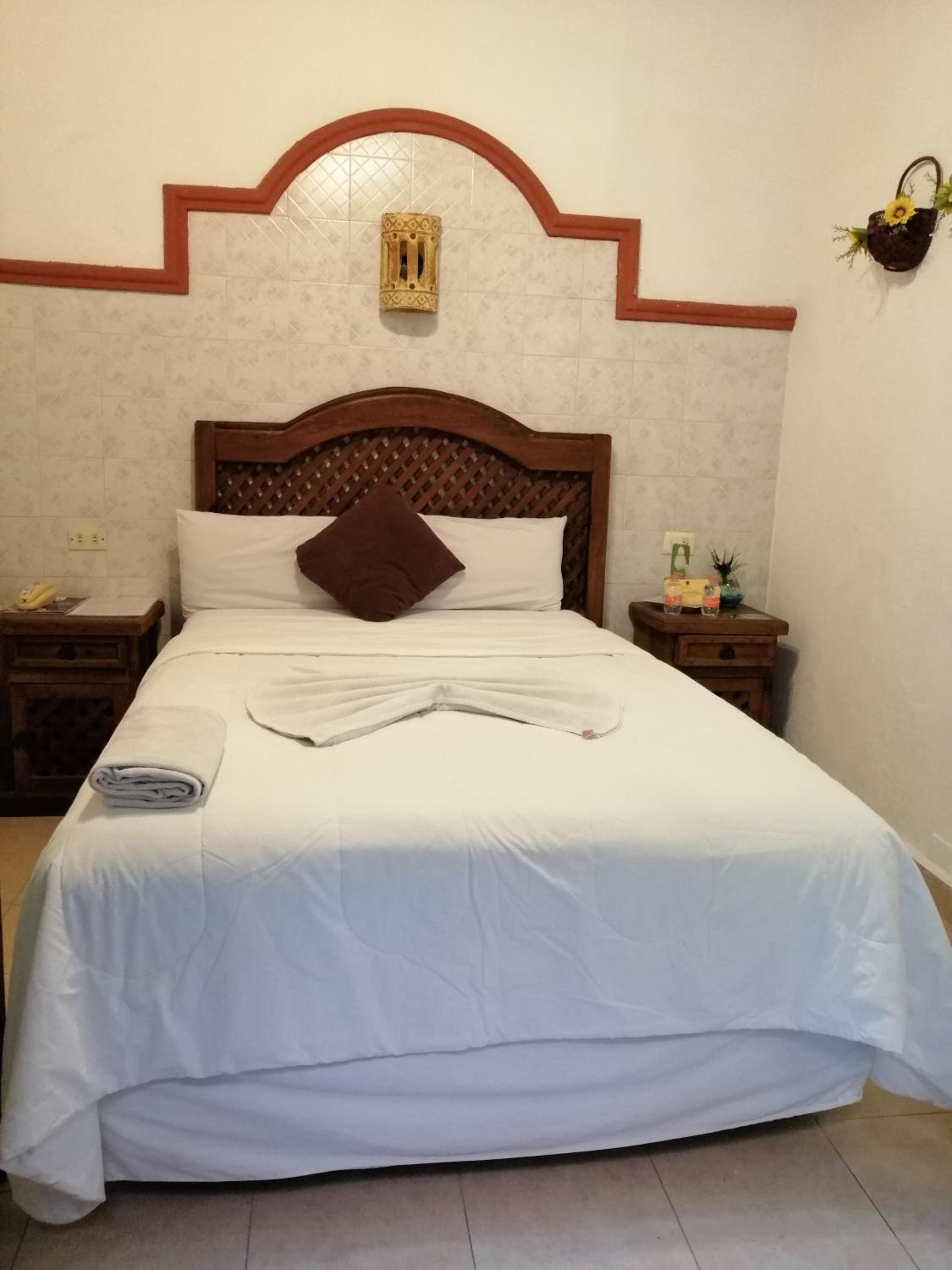 Double Room - Photo 4