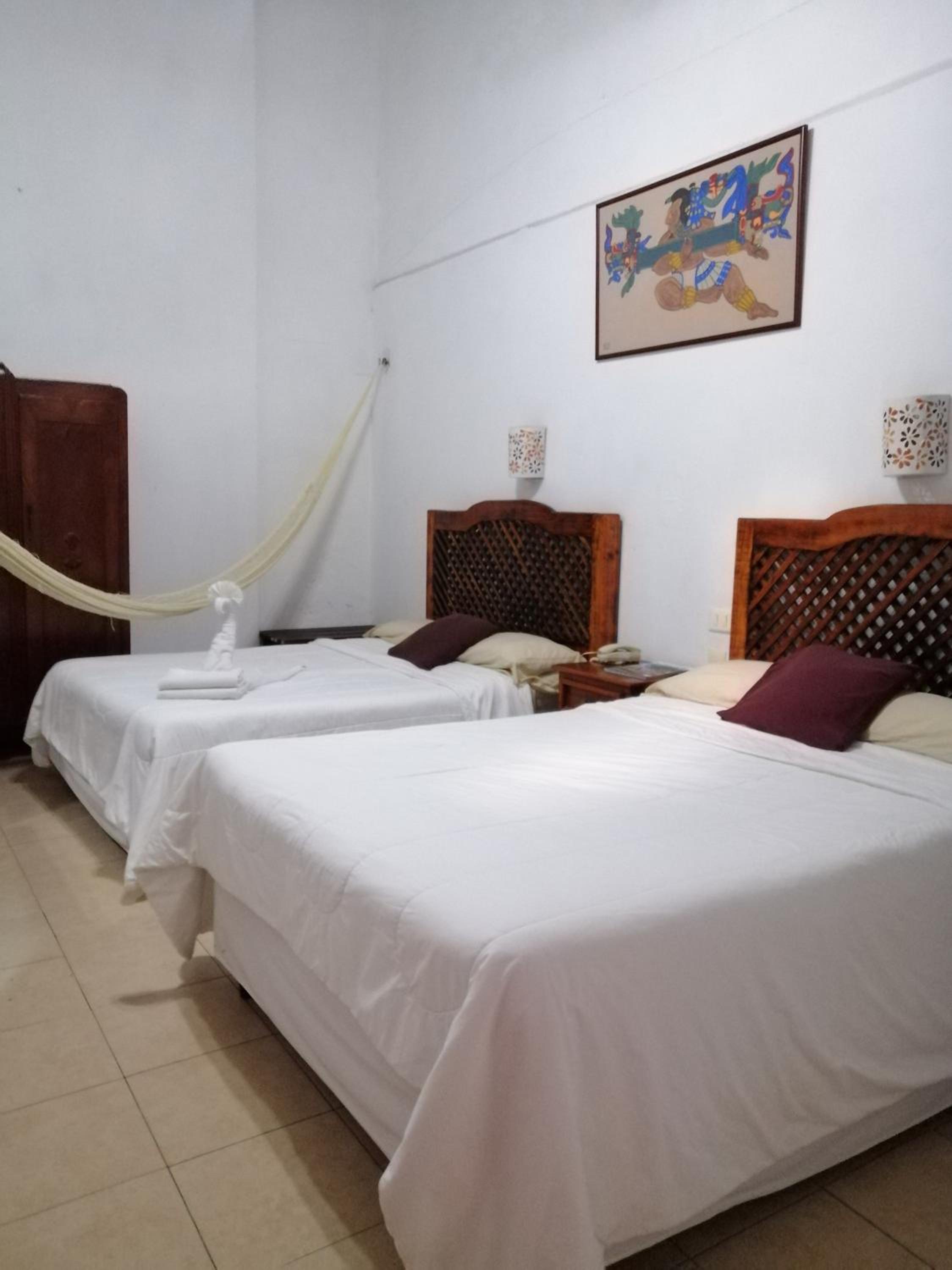 Double Room with Two Double Beds - Photo 8