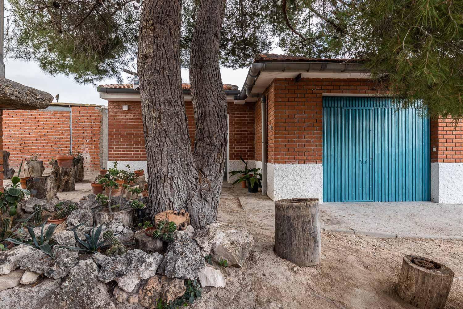 Villa photo 3