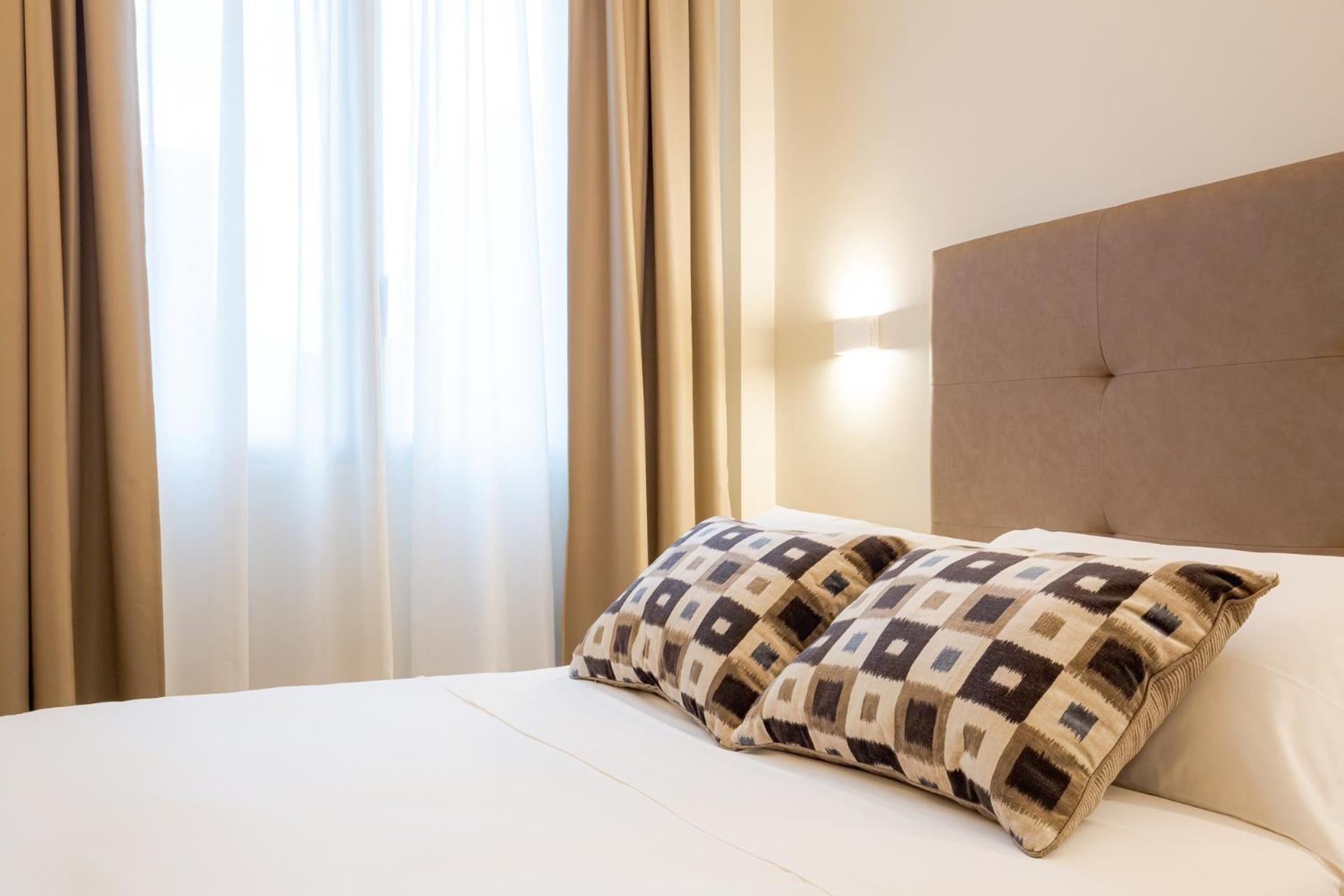 Economy Double Room - Photo 5
