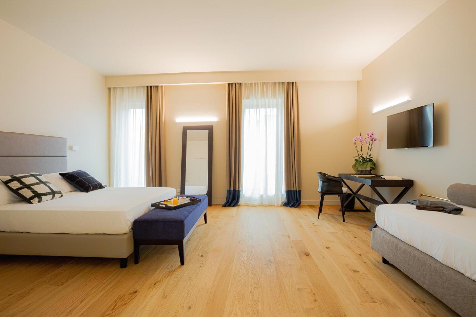Triple Room - Photo 1