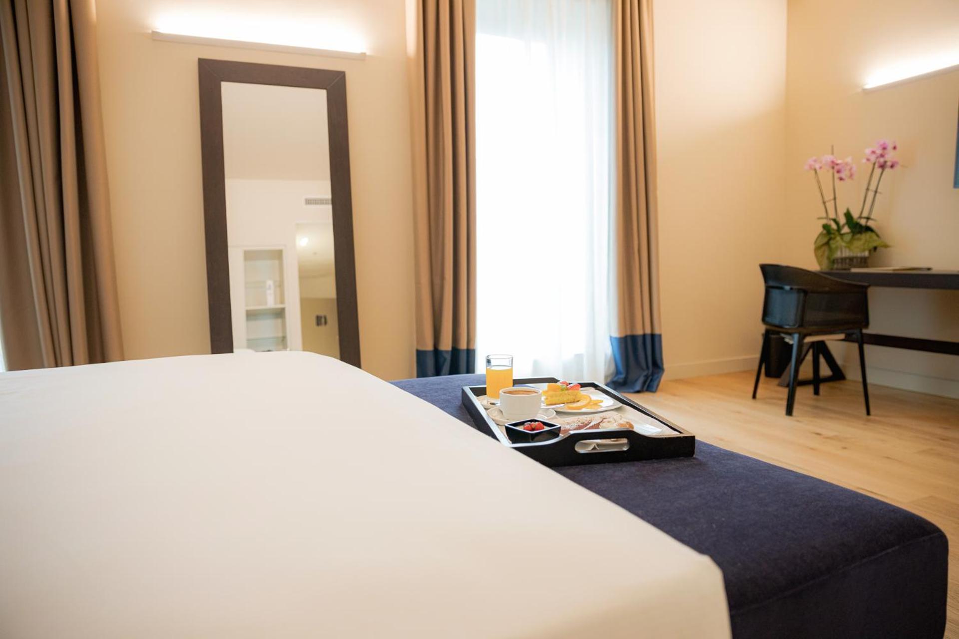 Triple Room - Photo 2