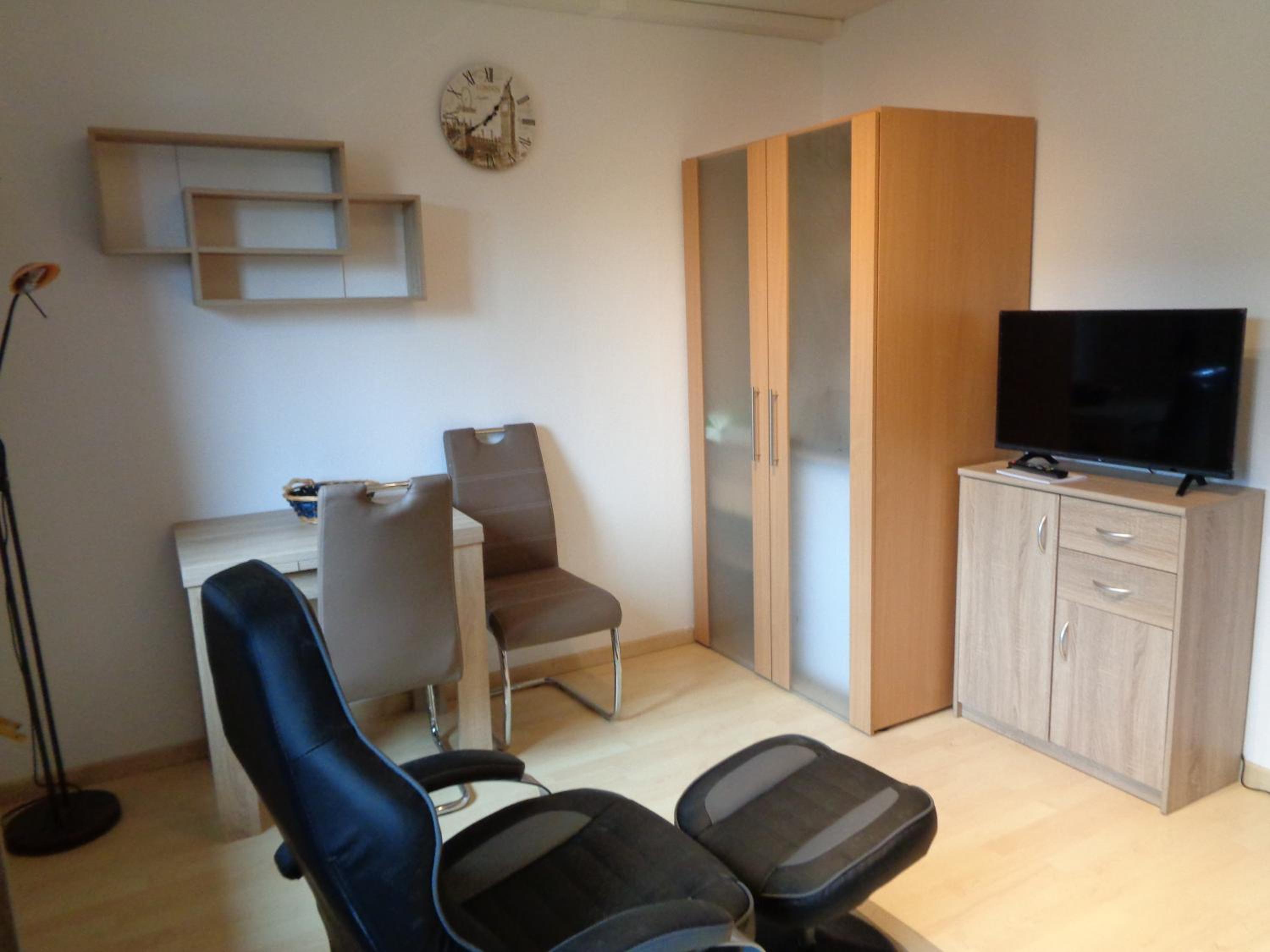 Double Room with Private Bathroom photo 2