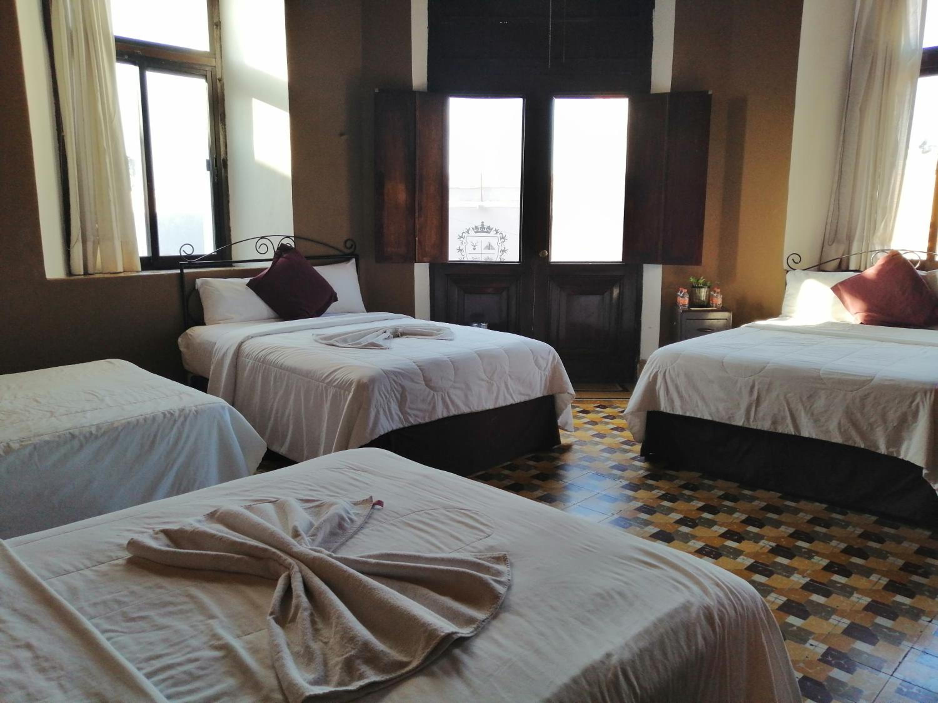 Family Double Room - Photo 1