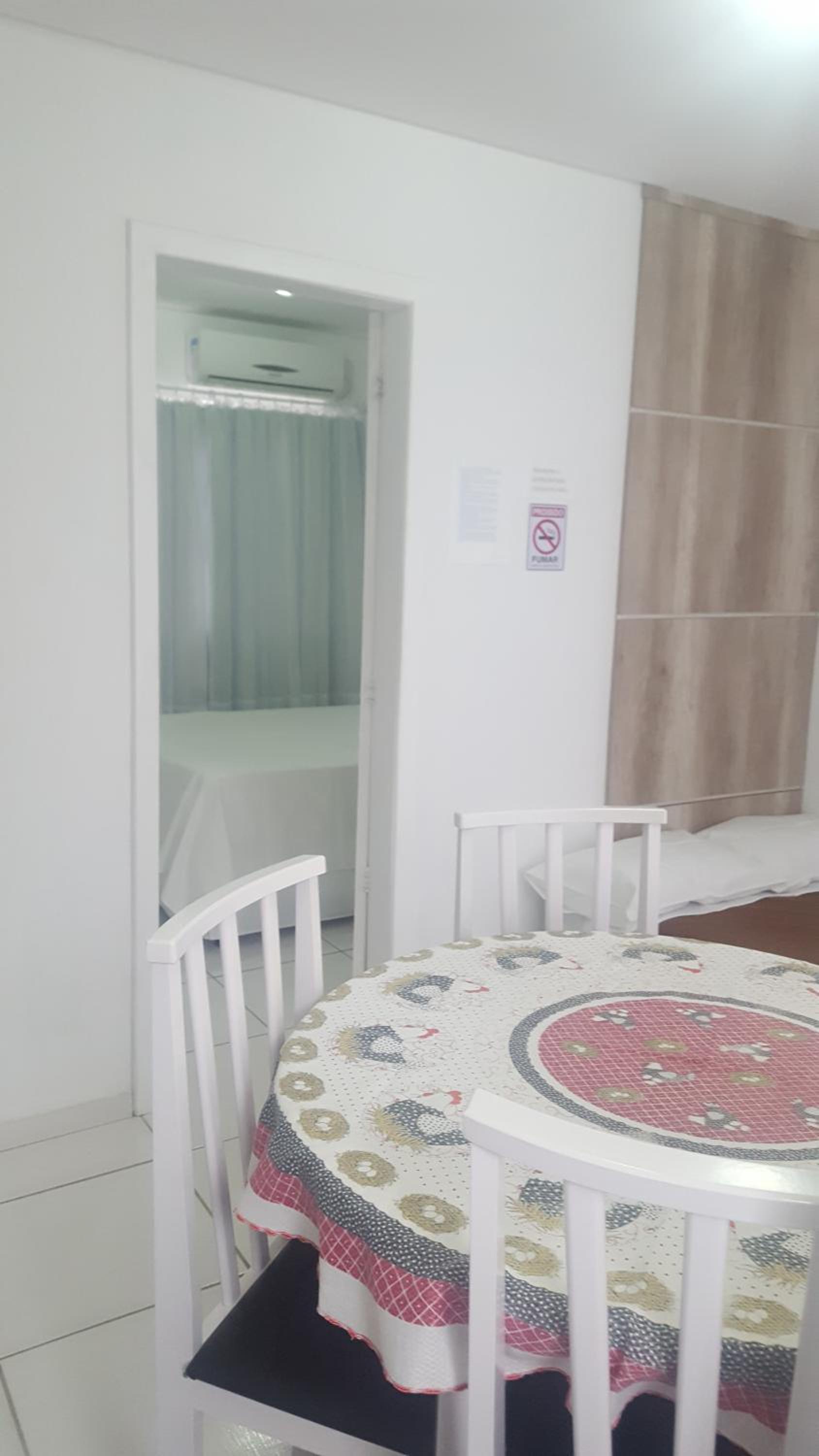 One-Bedroom Apartment - Photo 9
