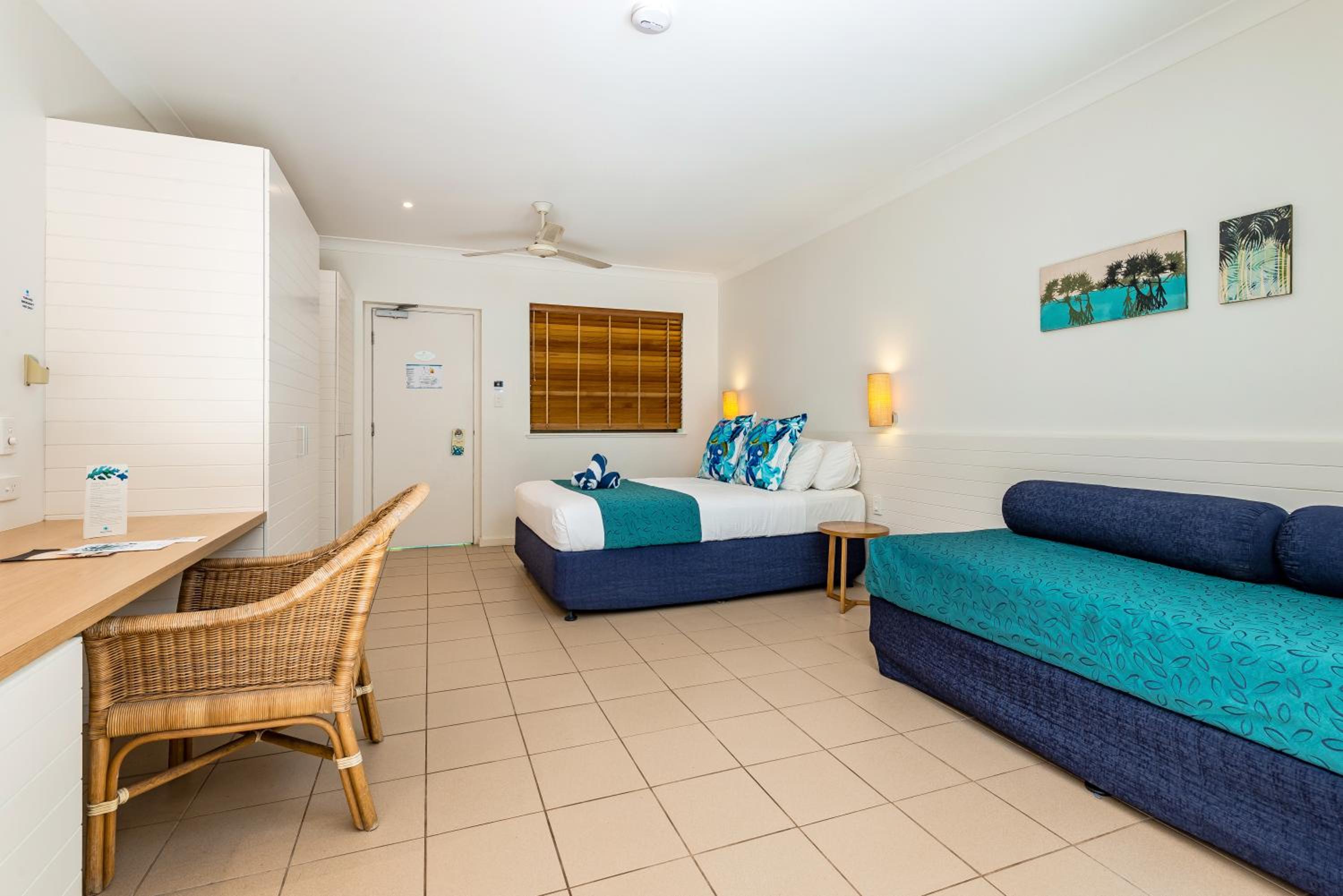 Reef Room - Photo 2