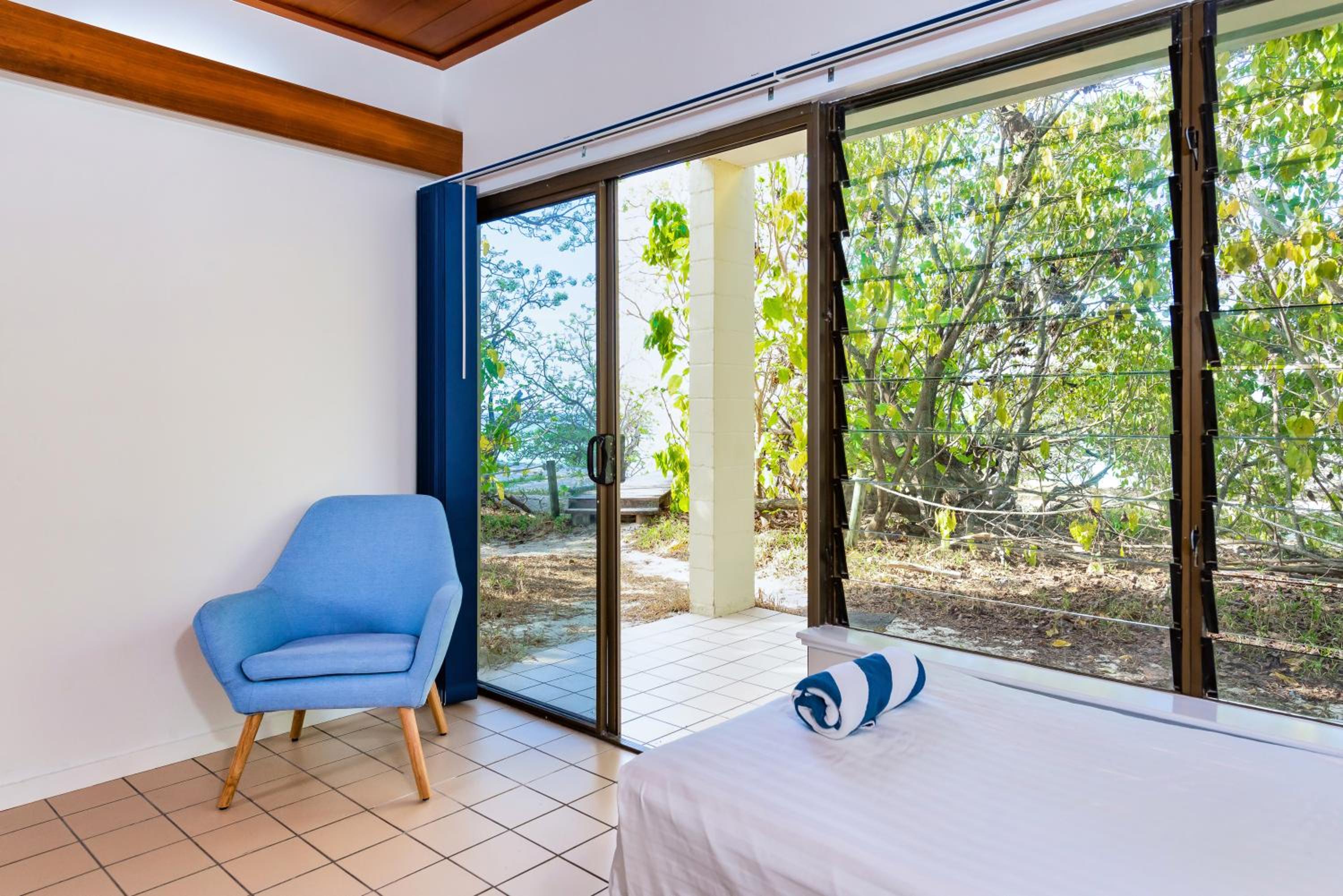 Reef Family Room - Photo 4