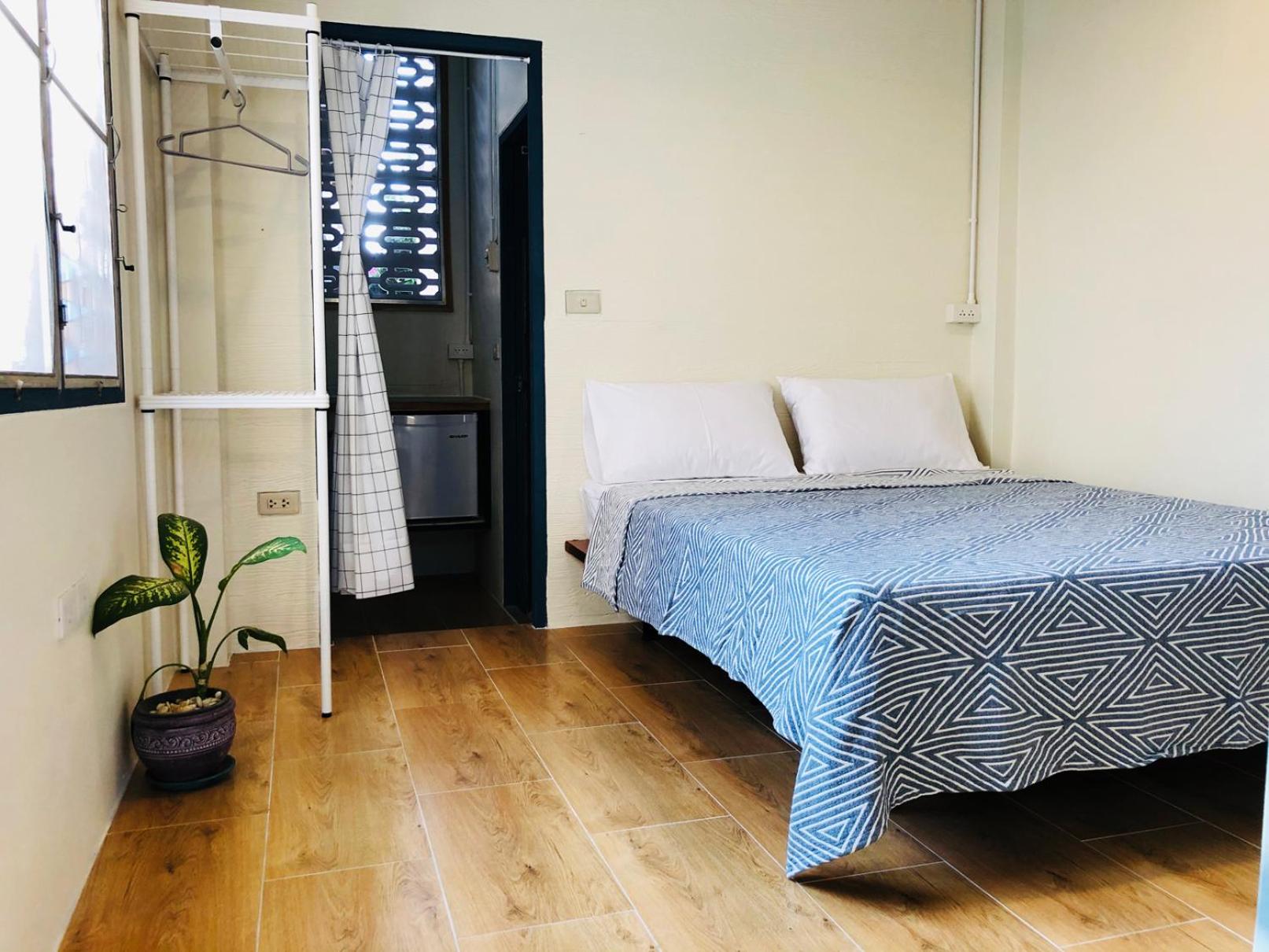 Double Room with Private Bathroom - Photo 1
