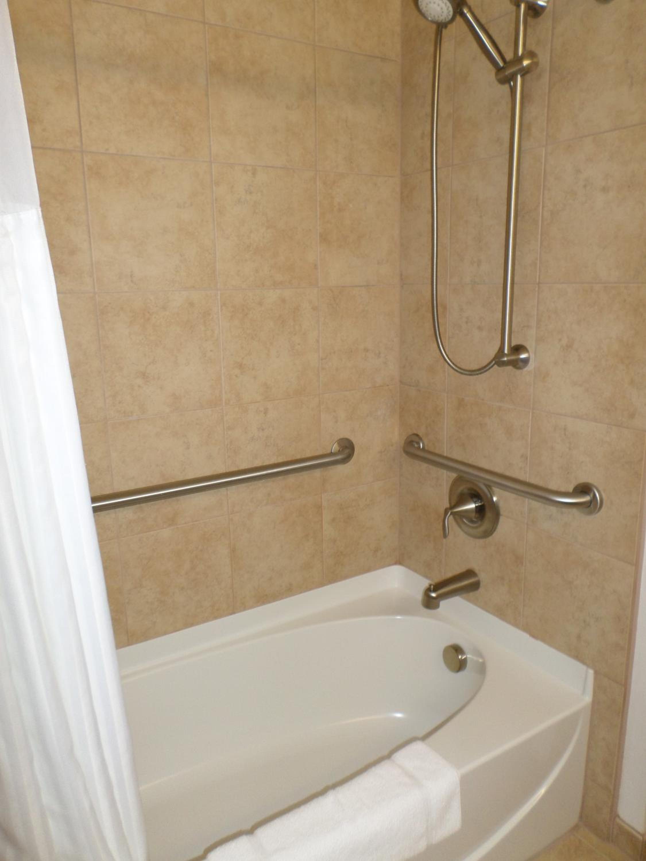 King Room - Disability Access - Photo 4