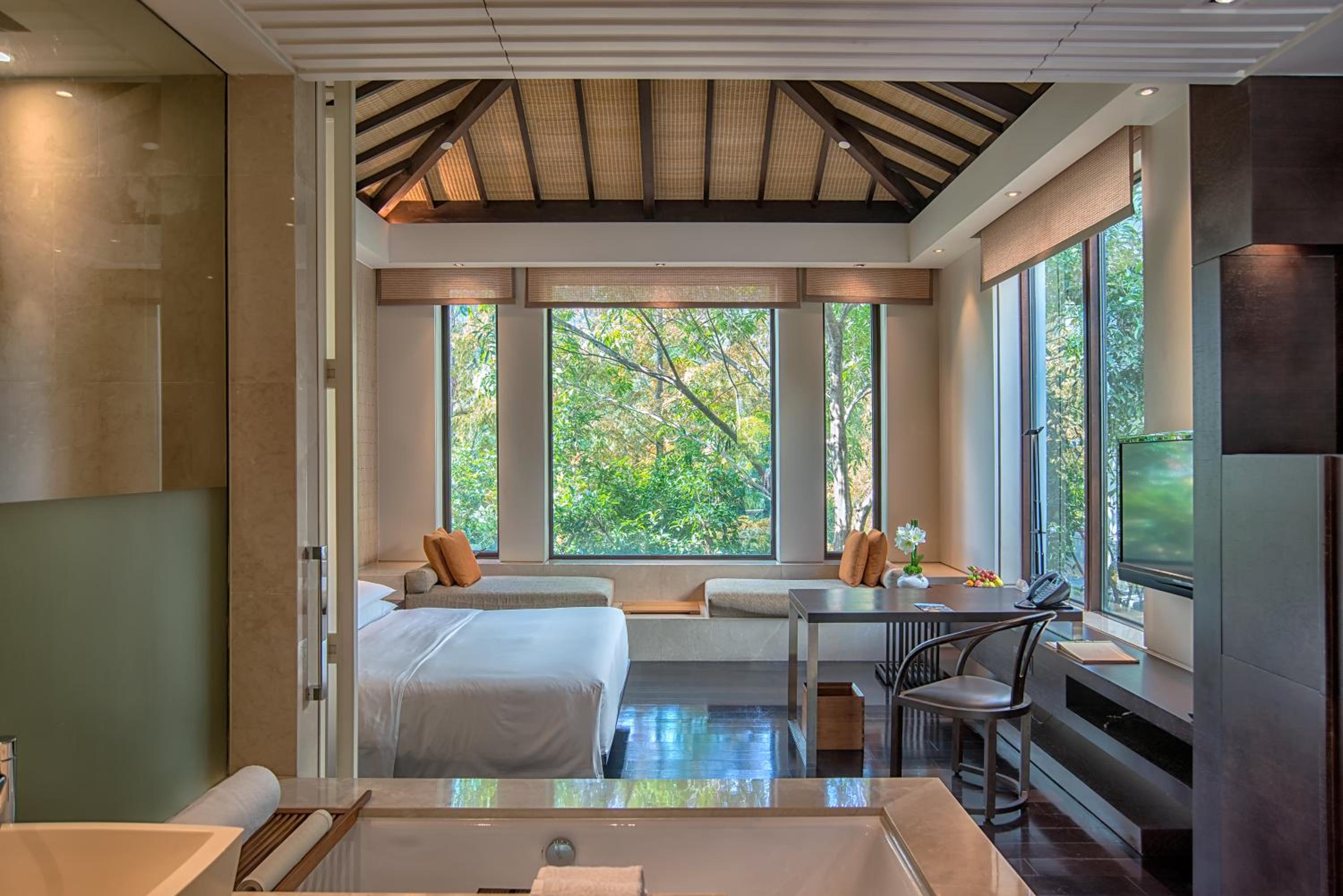 King Room with Garden View photo 1