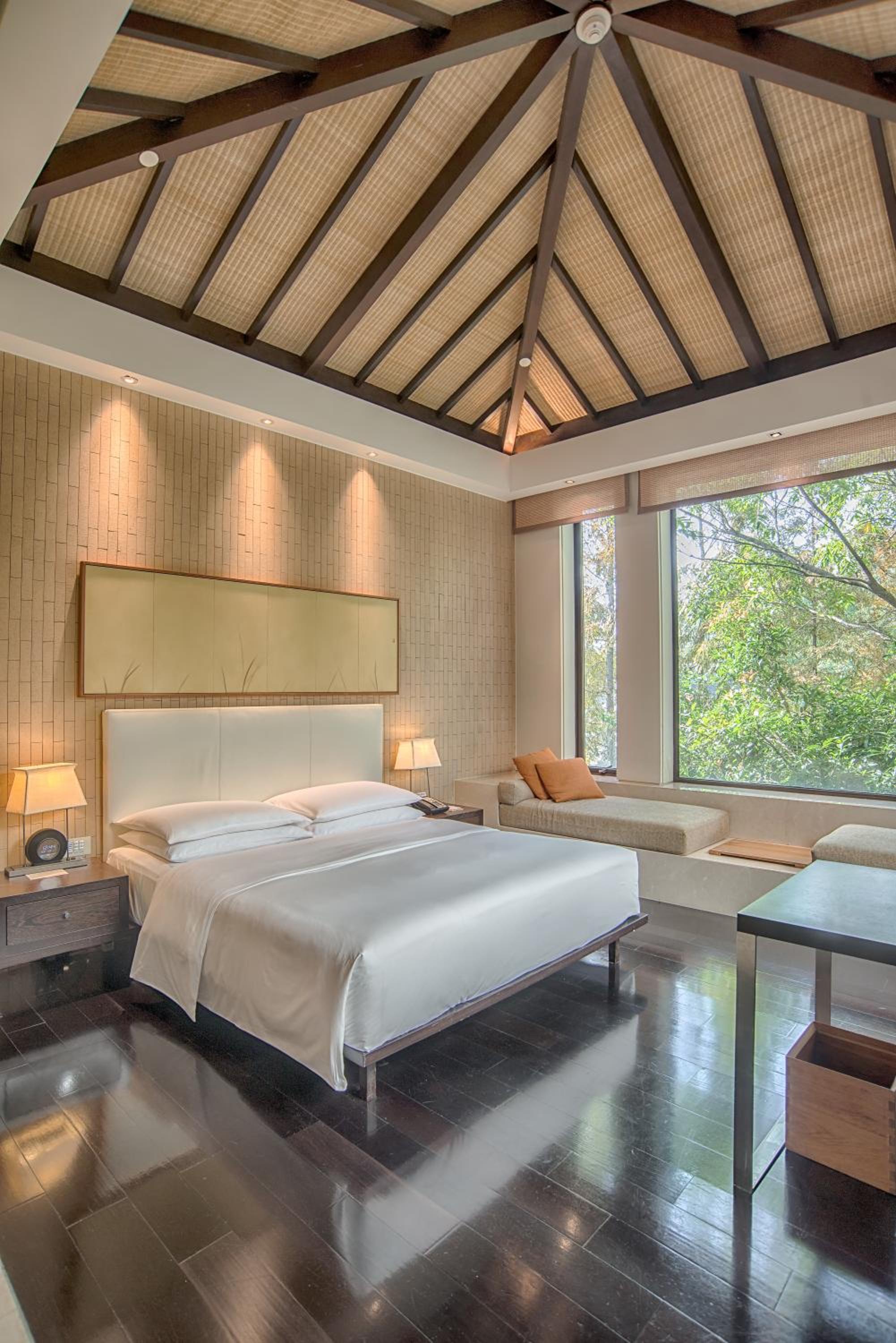 King Room with Garden View photo 2