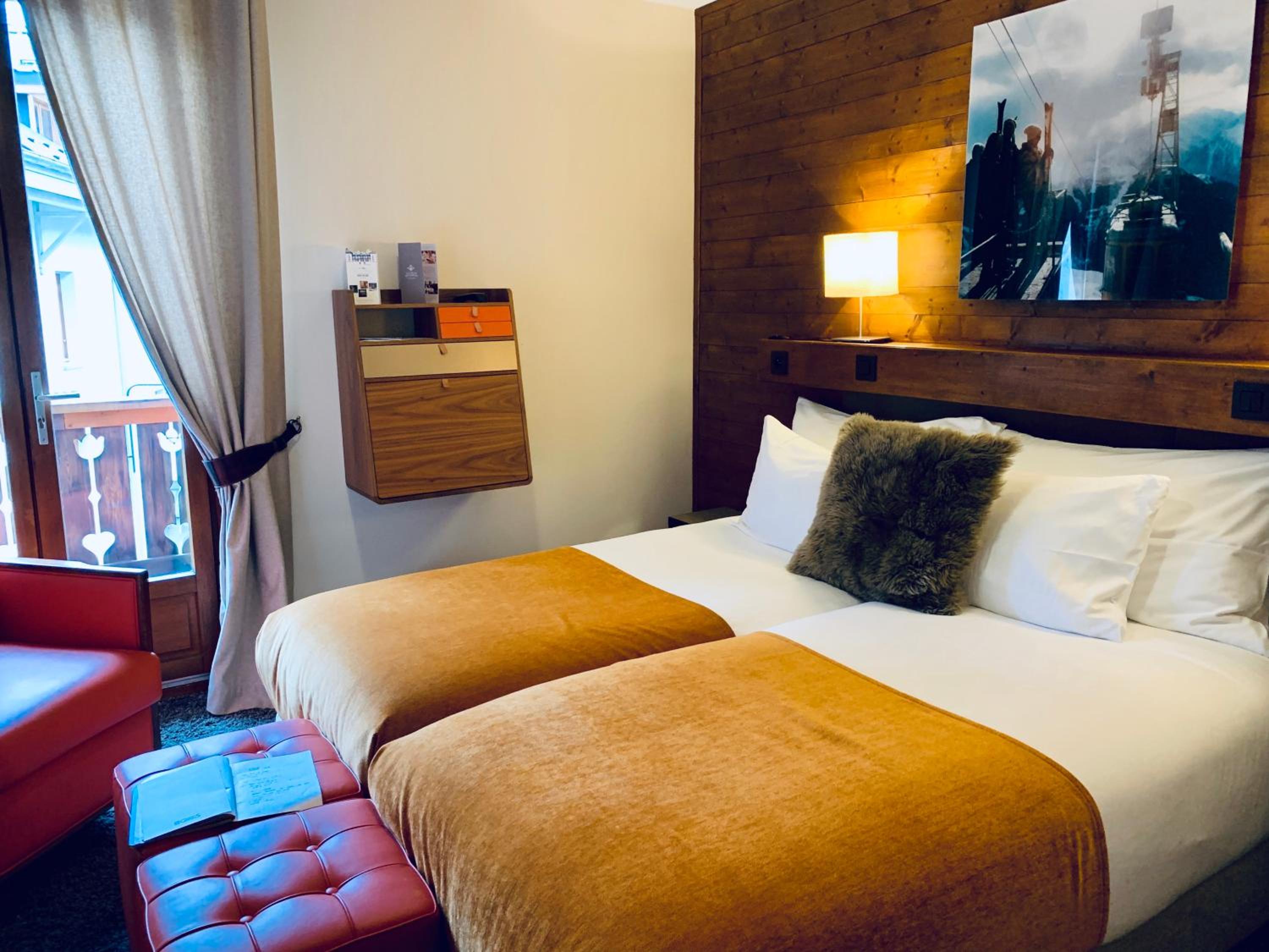 Standard Double or Twin Room - Photo 13