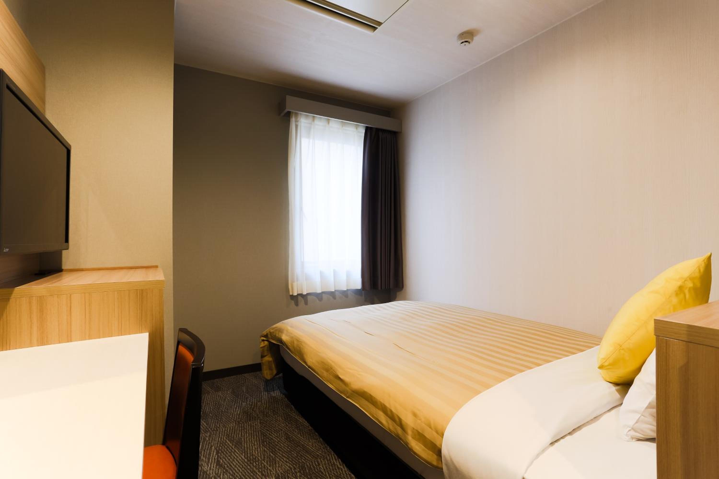 Economy Single Room - Non-Smoking photo 1