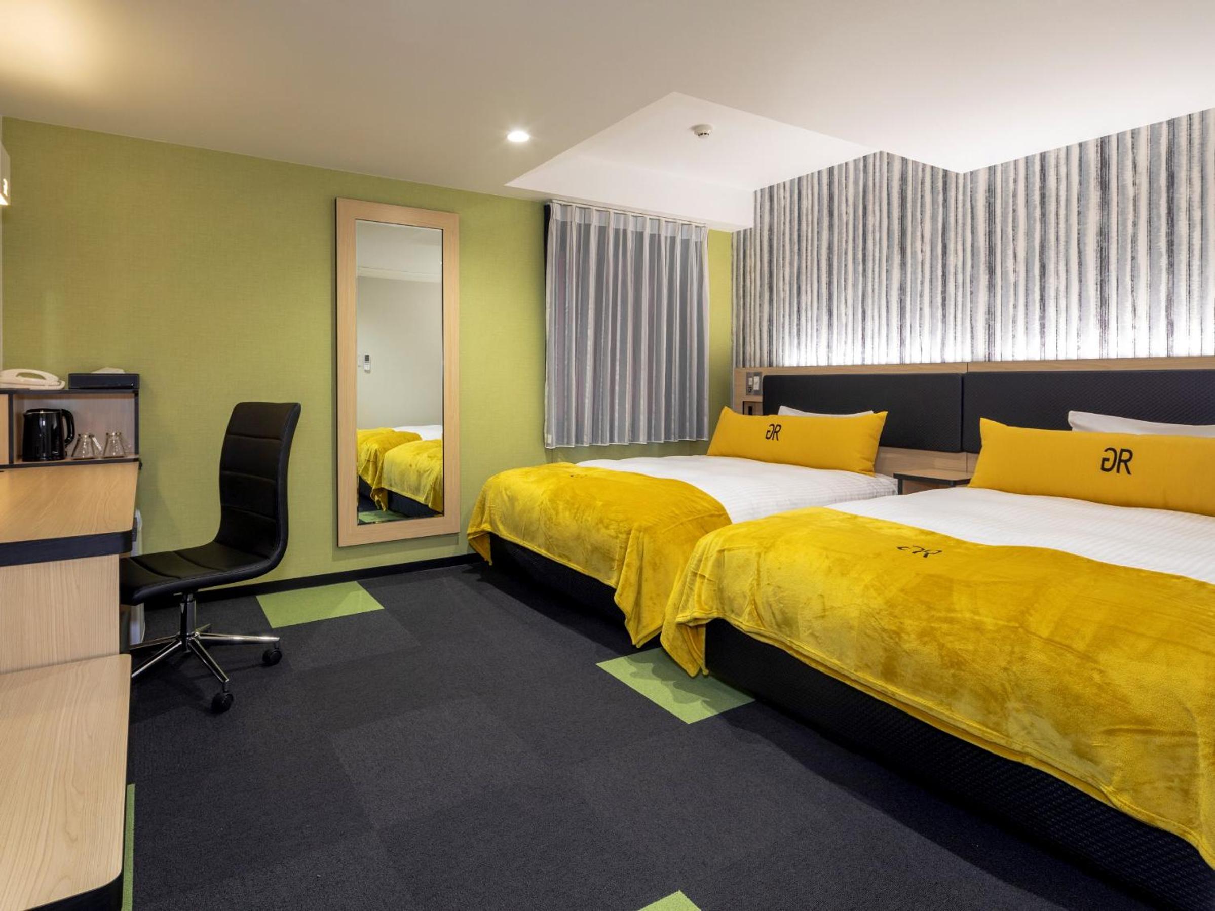 Twin Room B - Non-Smoking - Photo 16