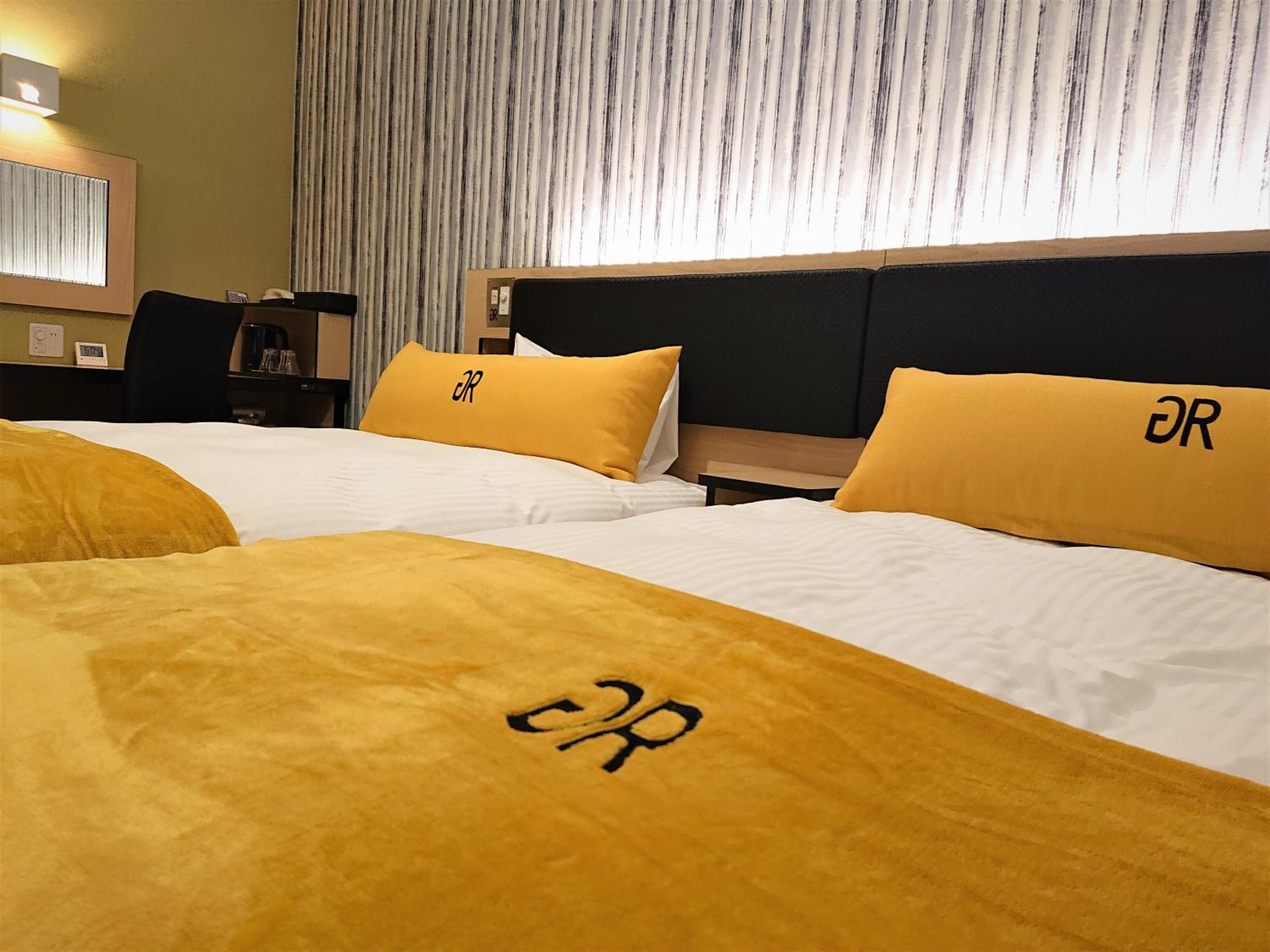 Premium Twin Room - Non-Smoking - Photo 13