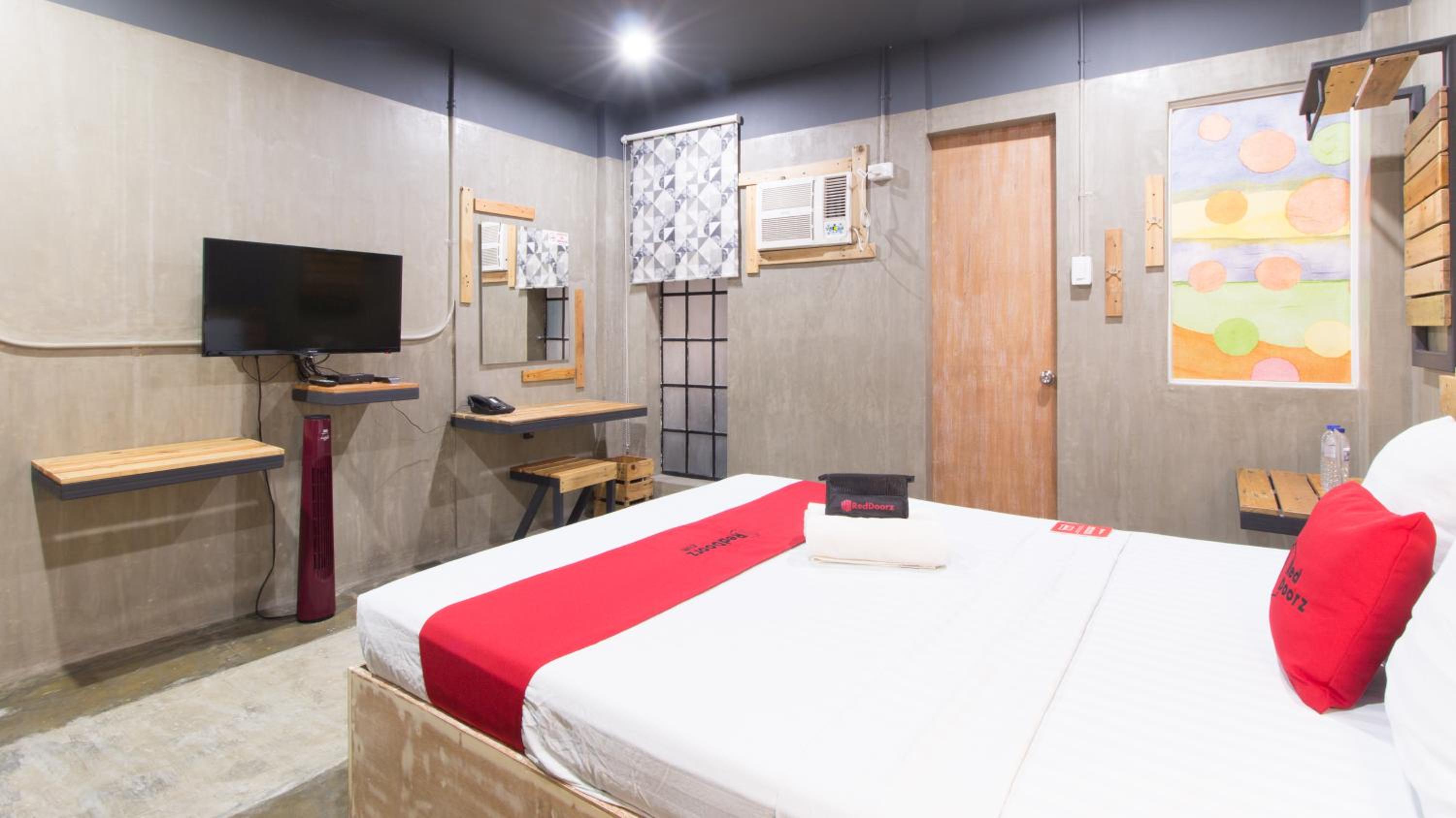 Double Room - Photo 3