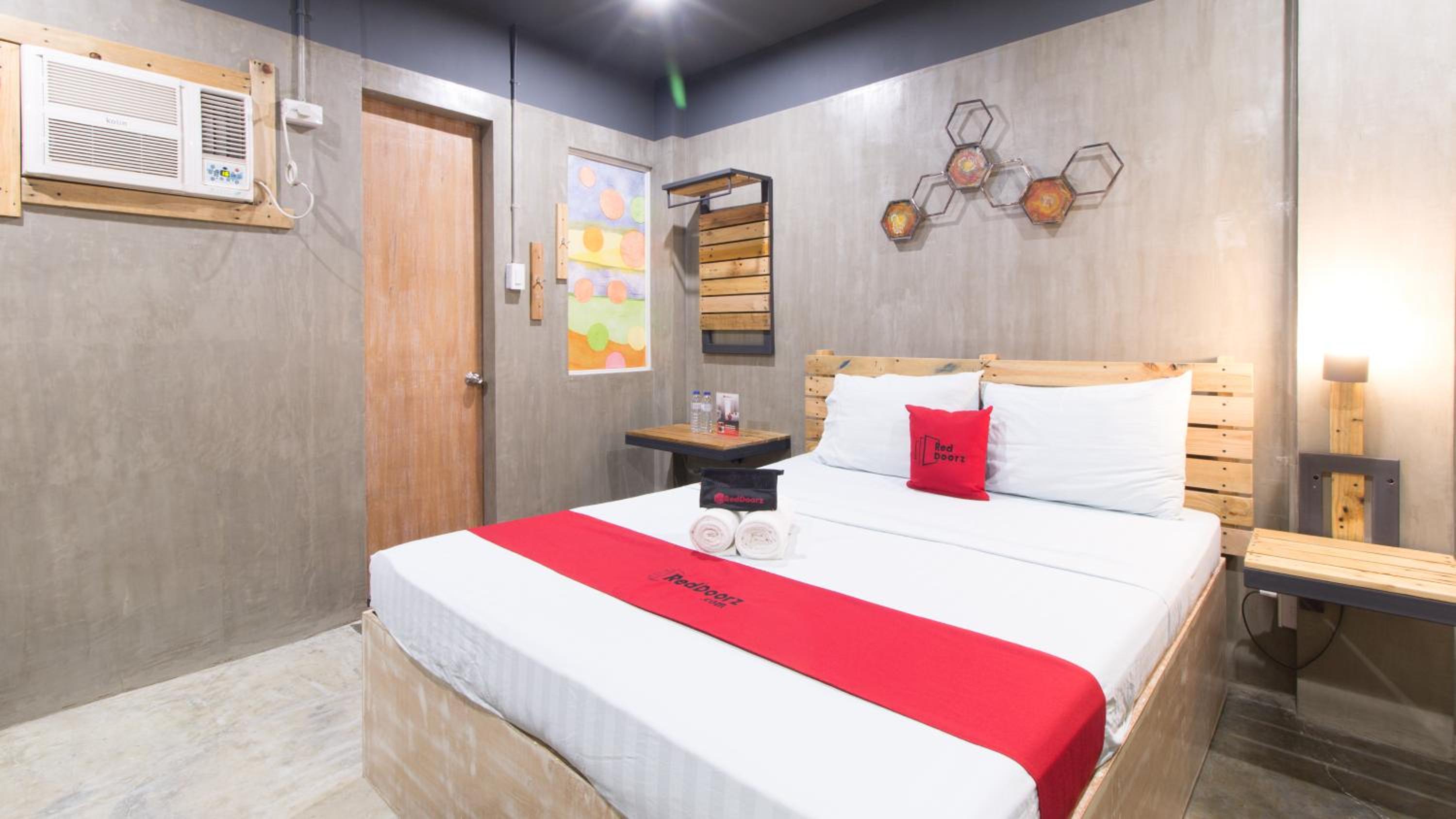 Double Room - Photo 5