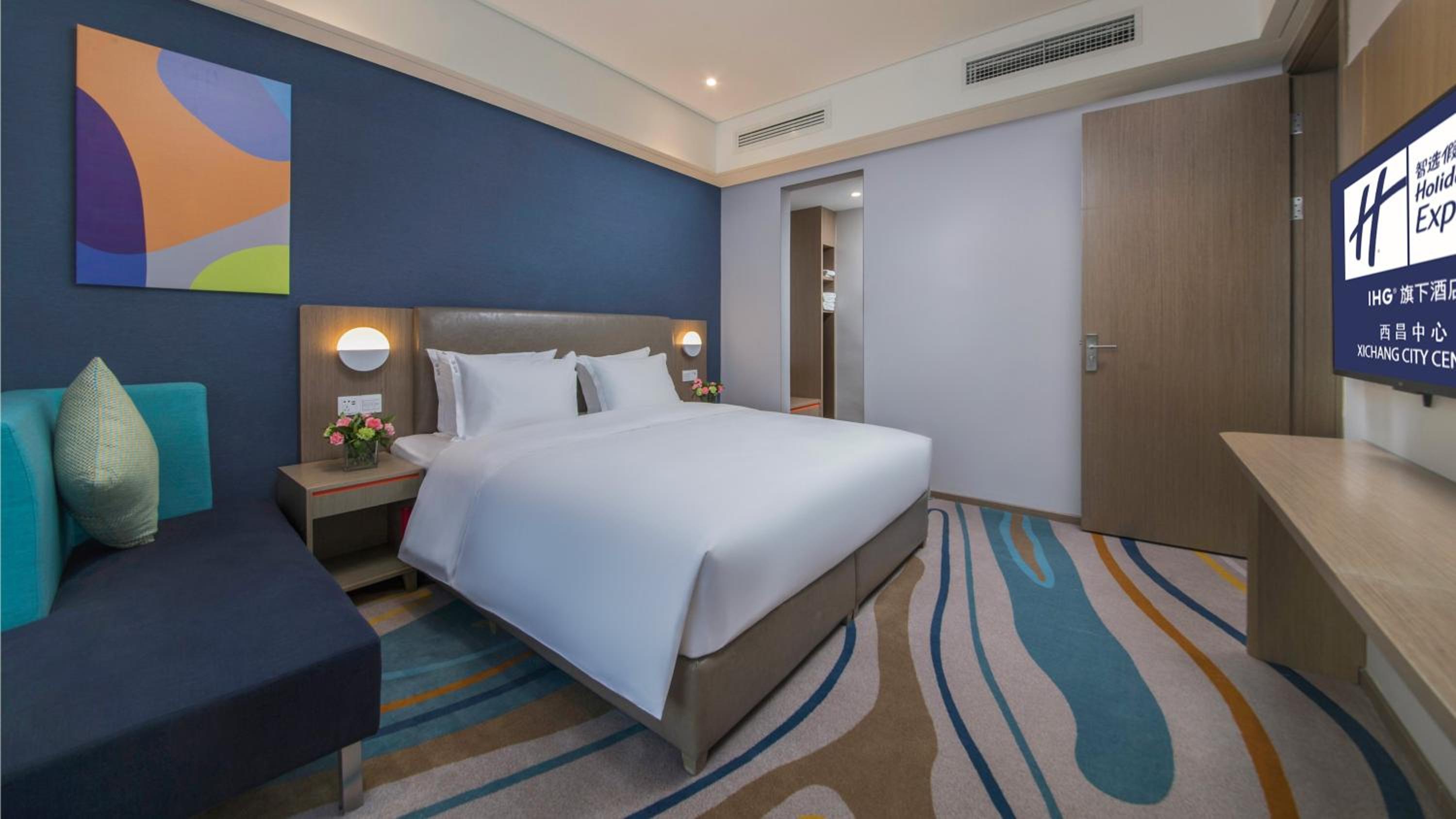King Suite - Photo 4
