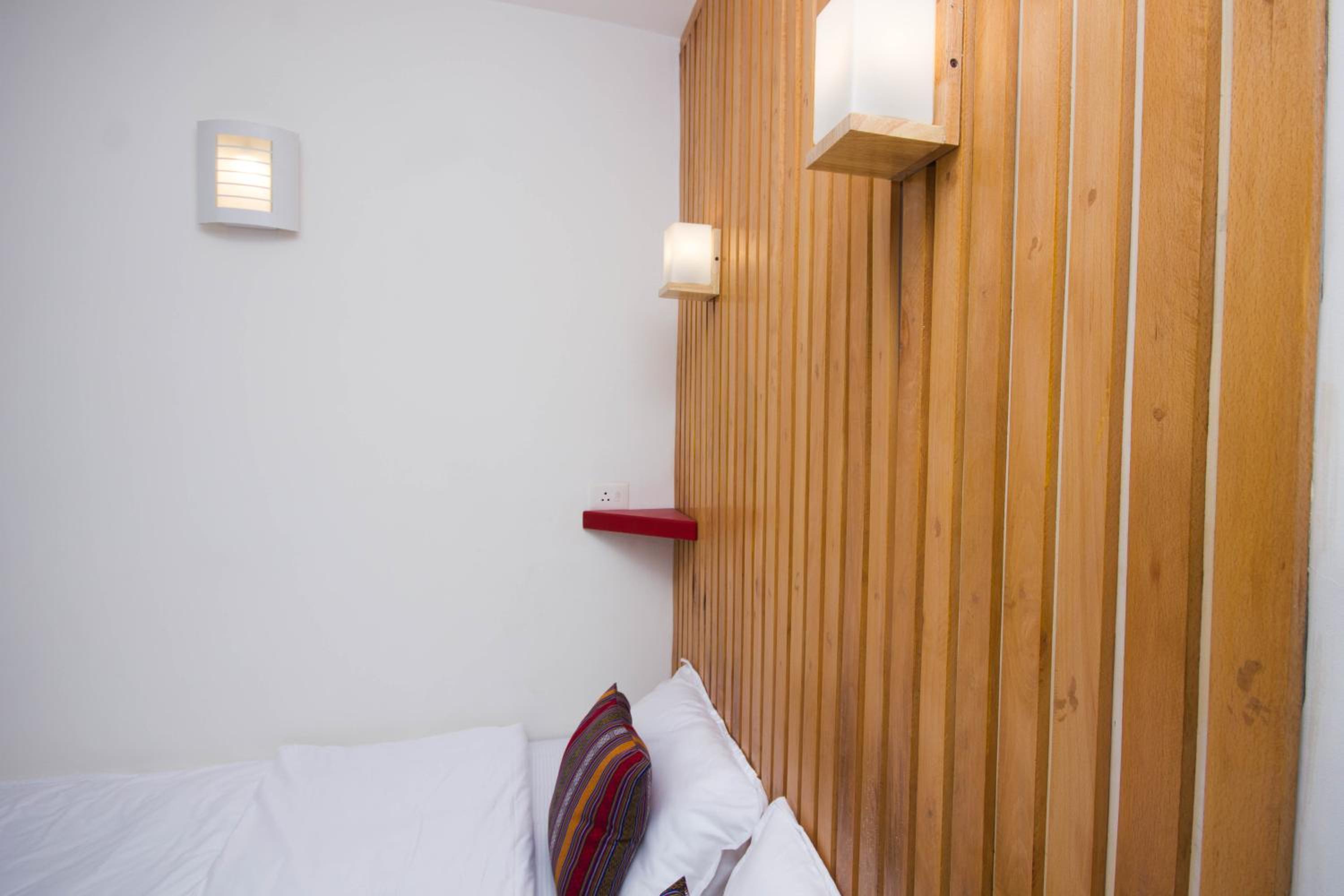 Economy Double Room - Photo 3