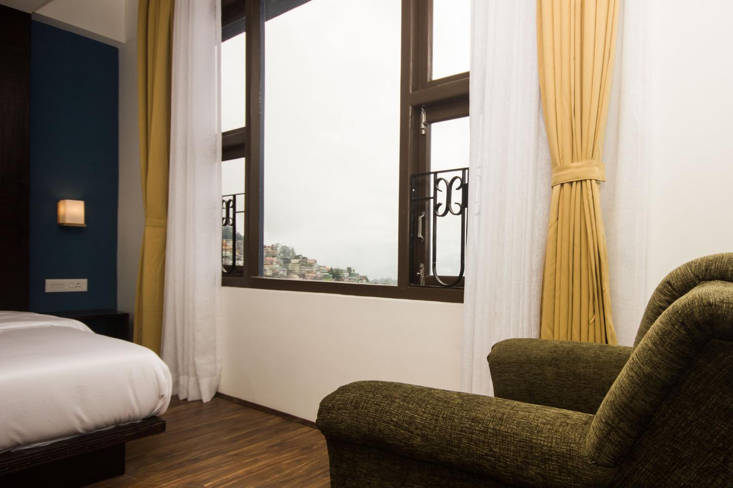 King Room with Mountain View - Photo 3