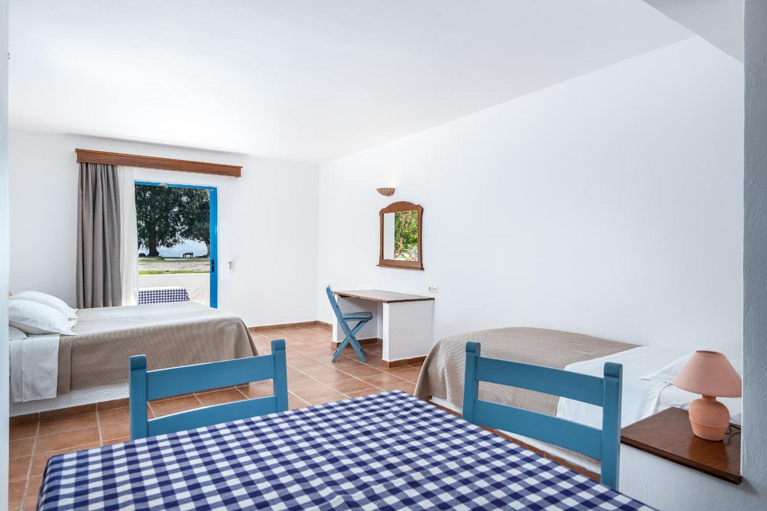 Triple Room with Sea View photo 2