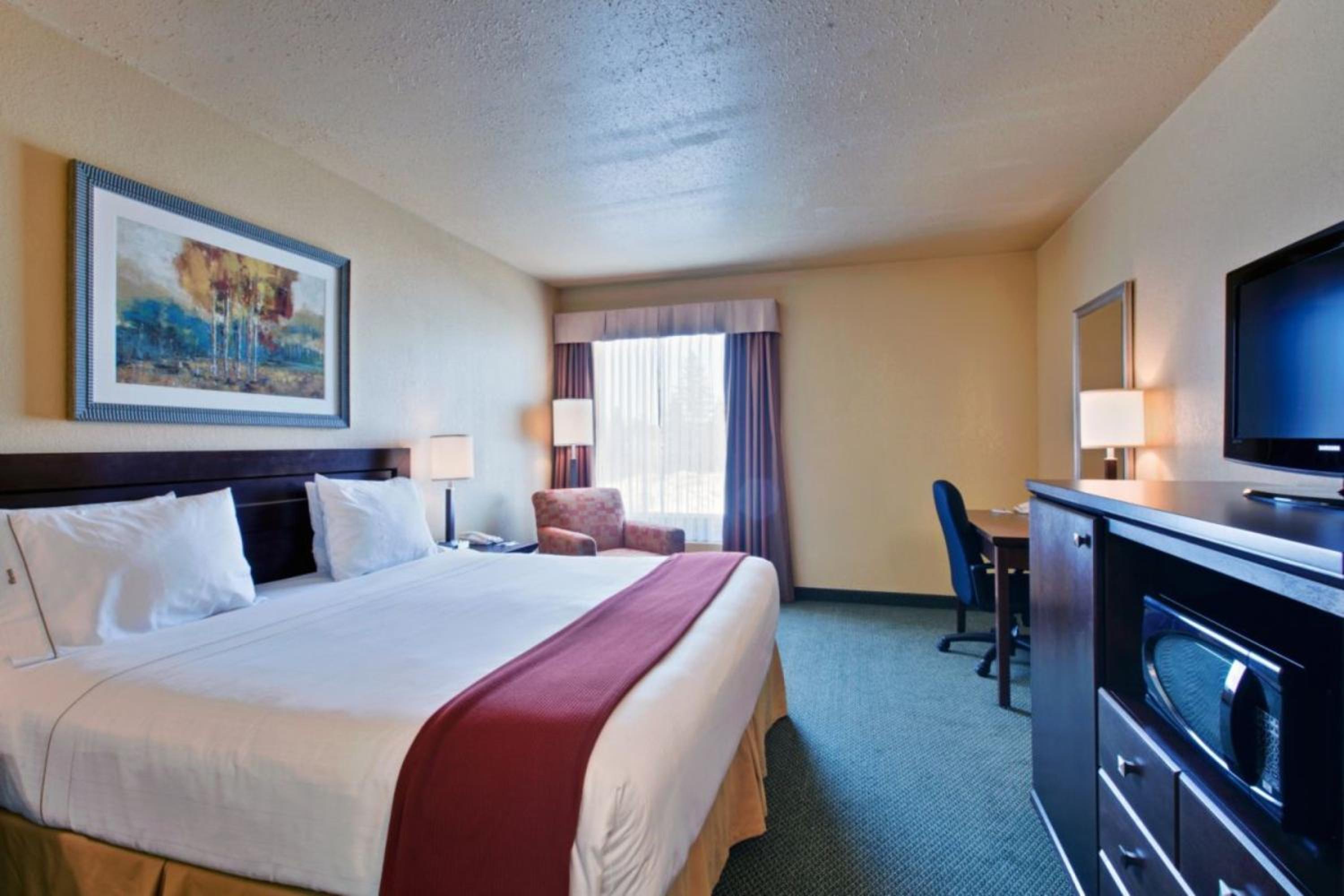 Standard King Room - Photo 1