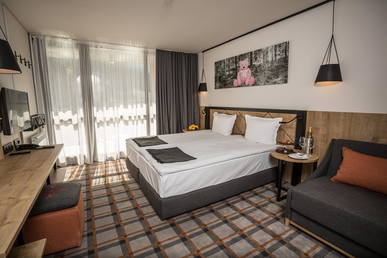 Signature Twin Room Park View
