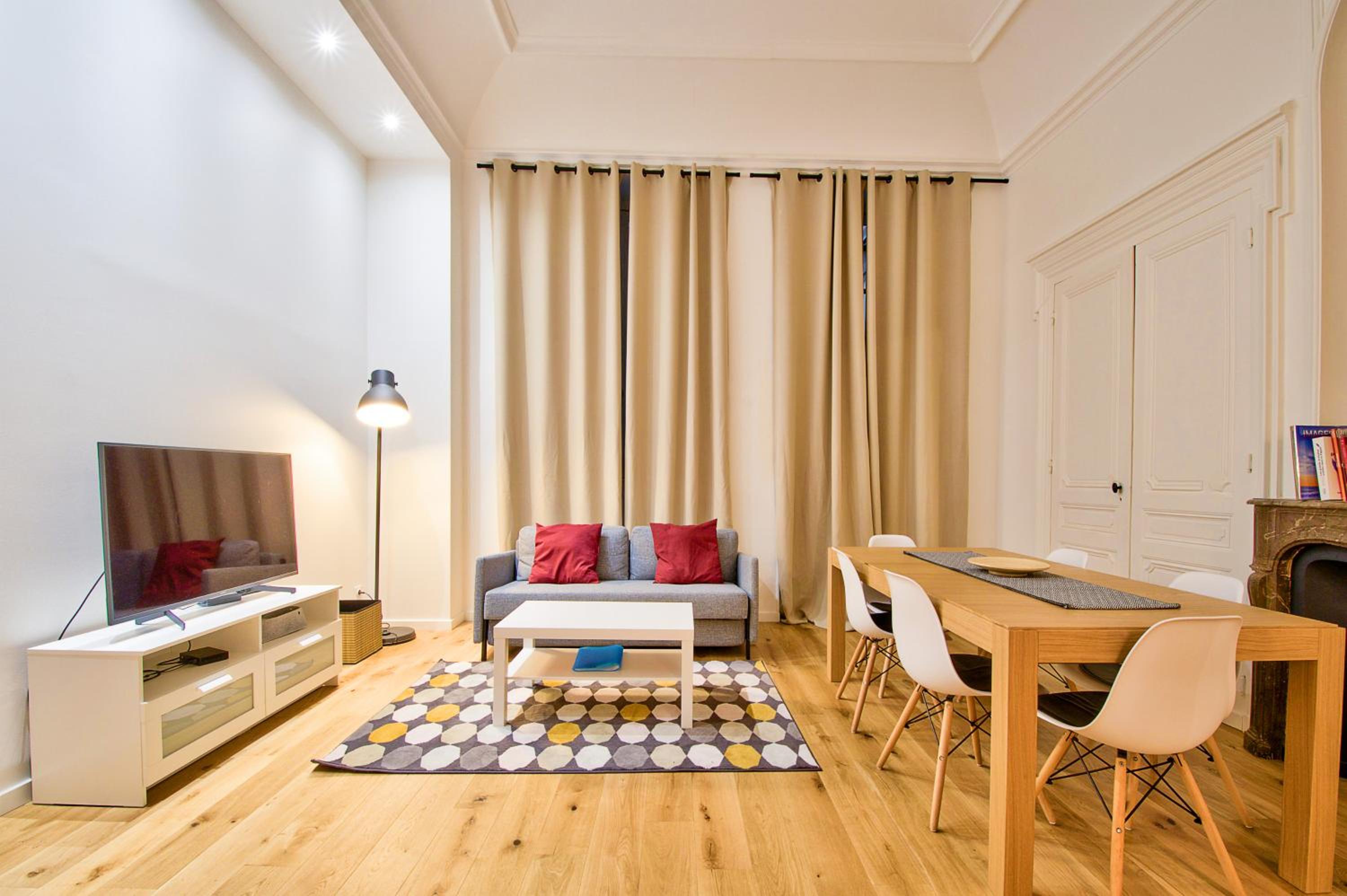 Apartment - Ground Floor photo 2