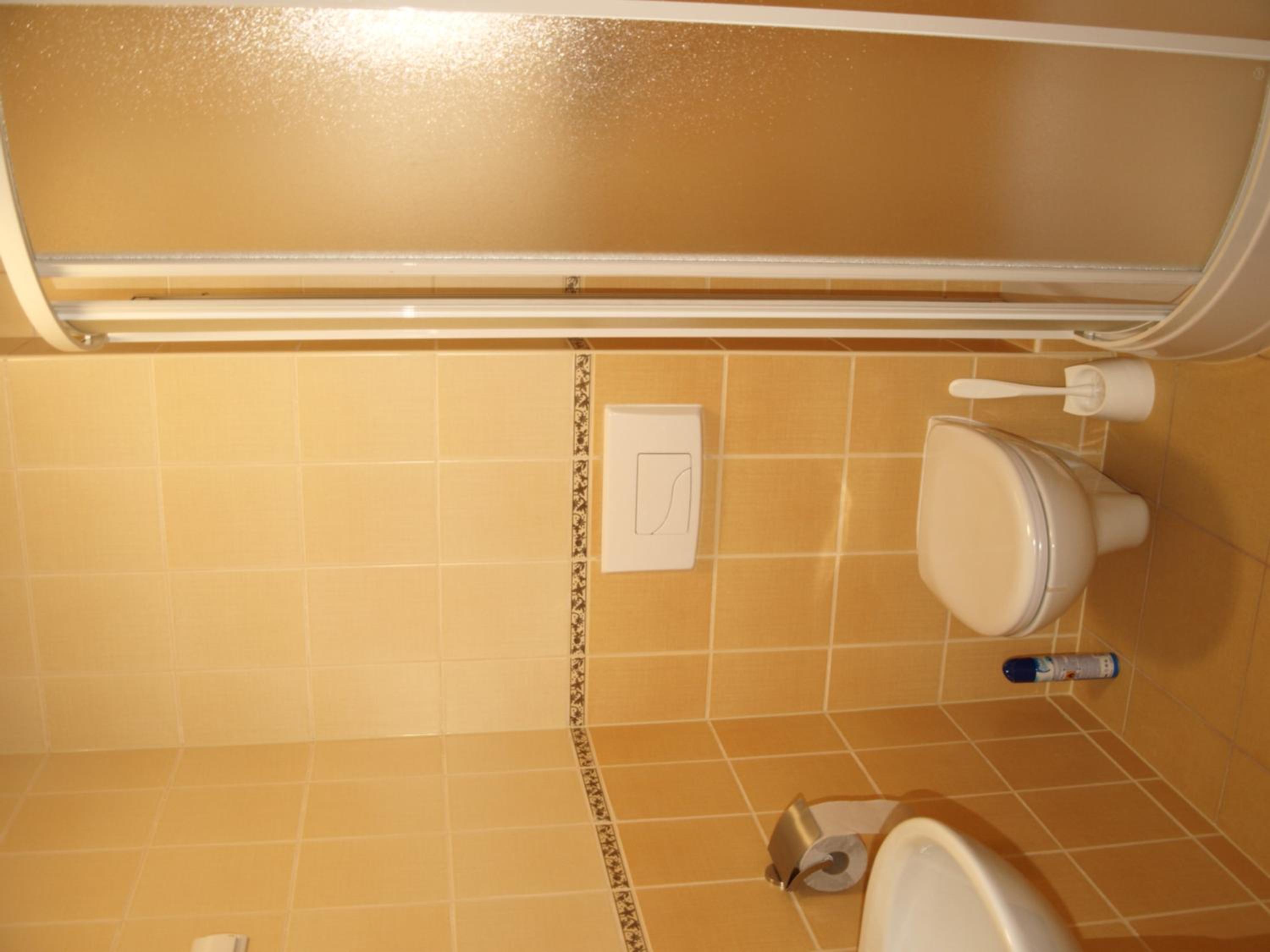 Twin Room - Photo 5