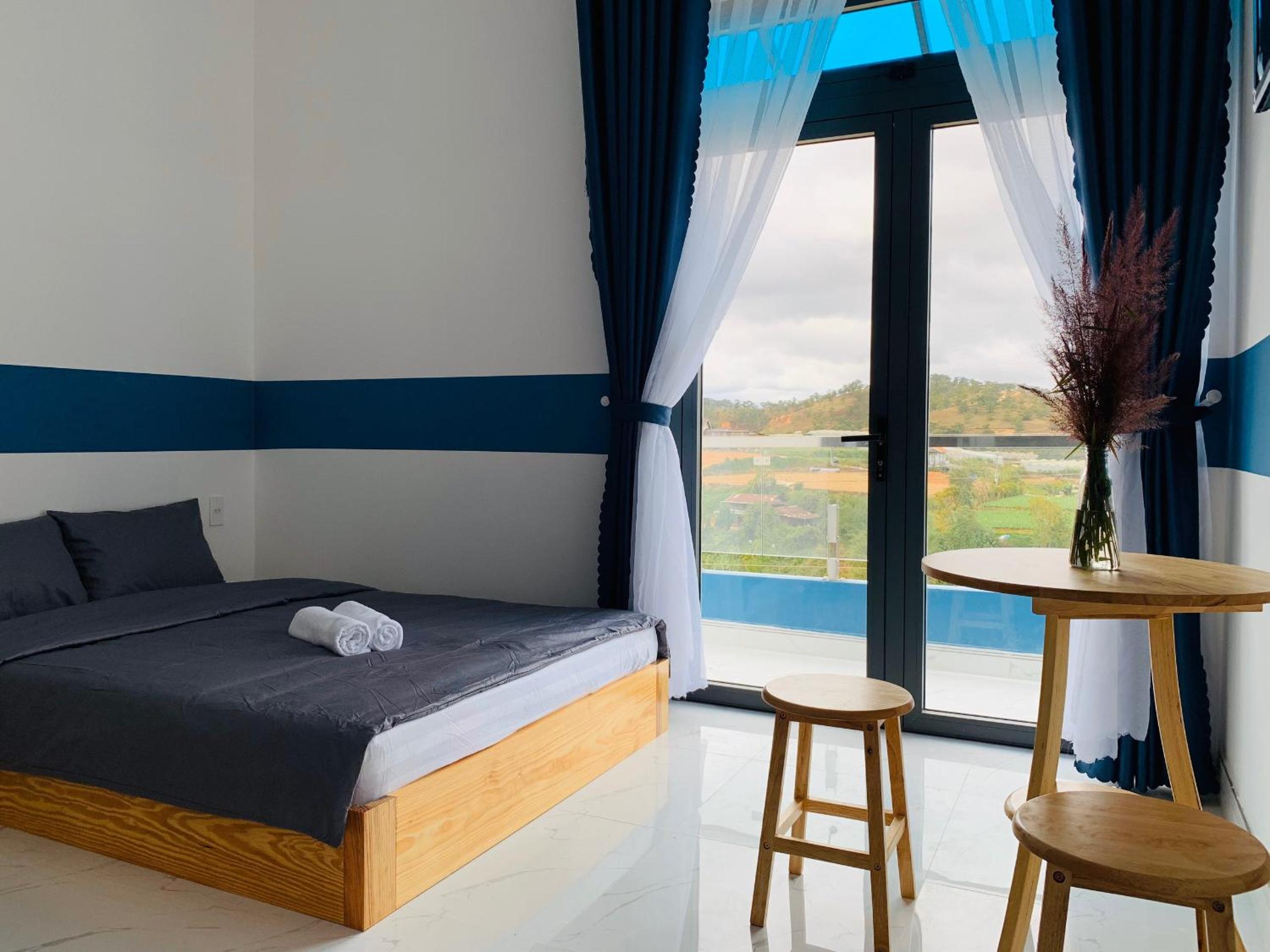 Quadruple Room with Mountain View