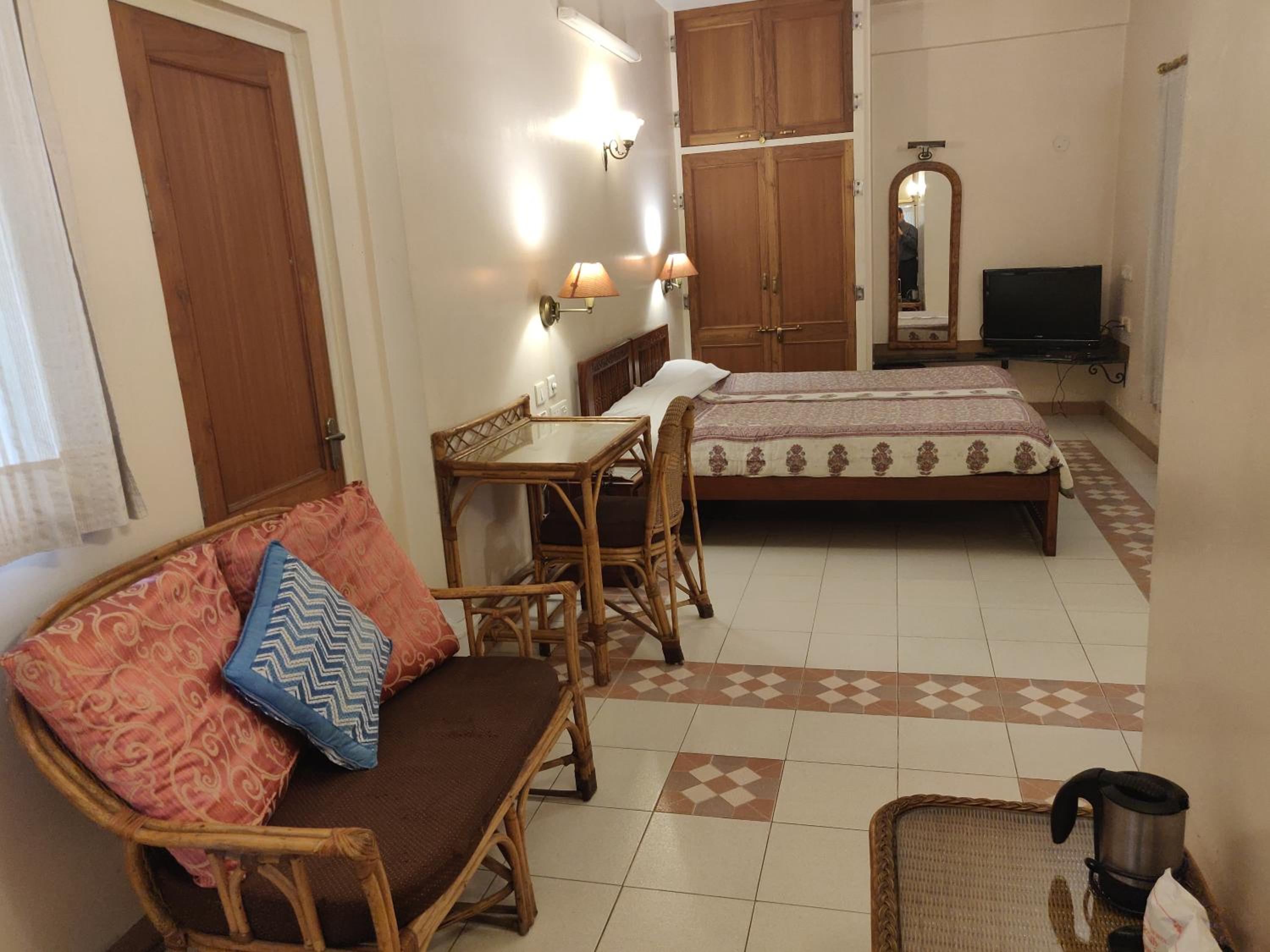Deluxe Double Room photo 2