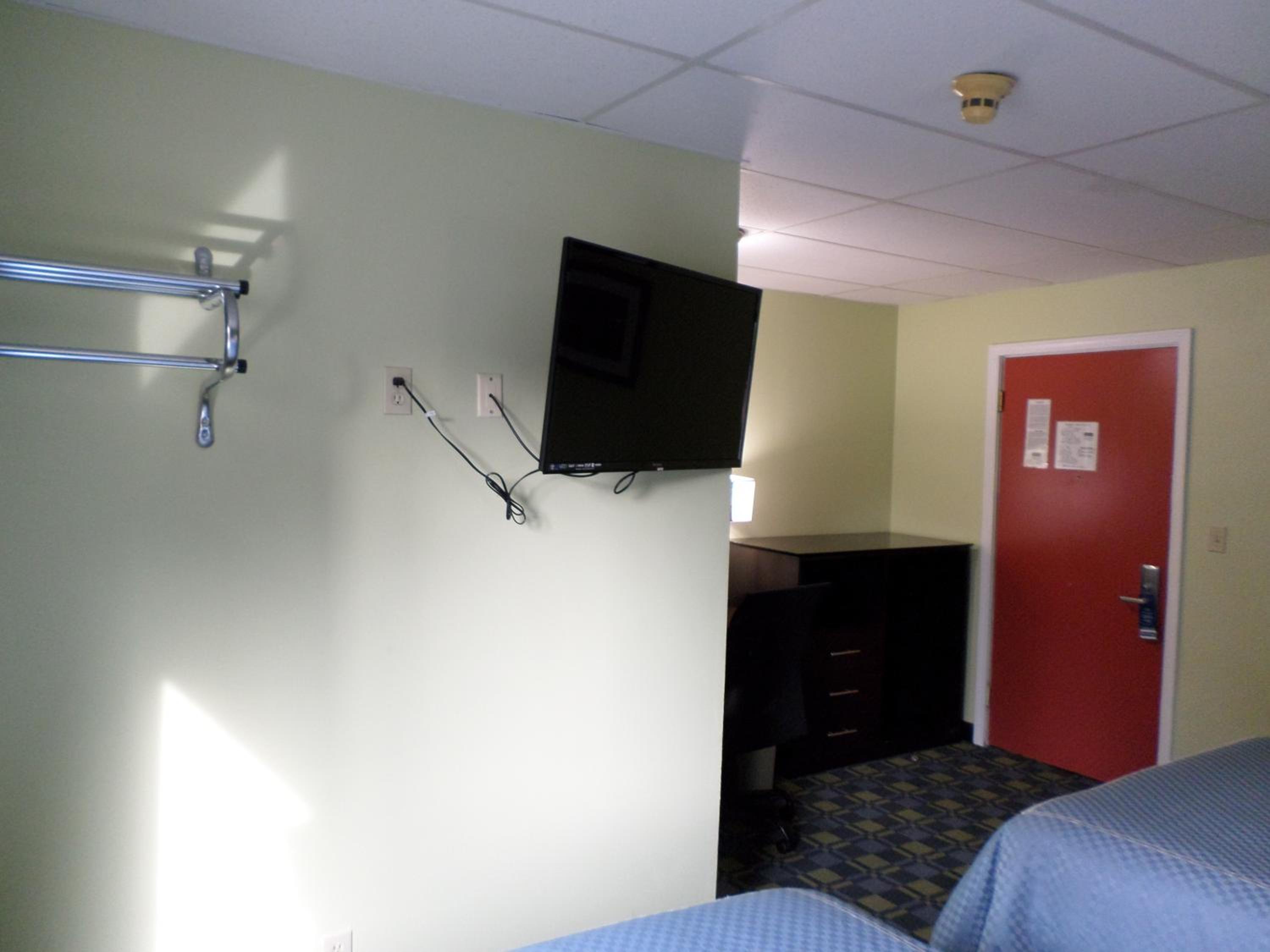 Double Room with Two Double Beds - Non-Smoking - Photo 4