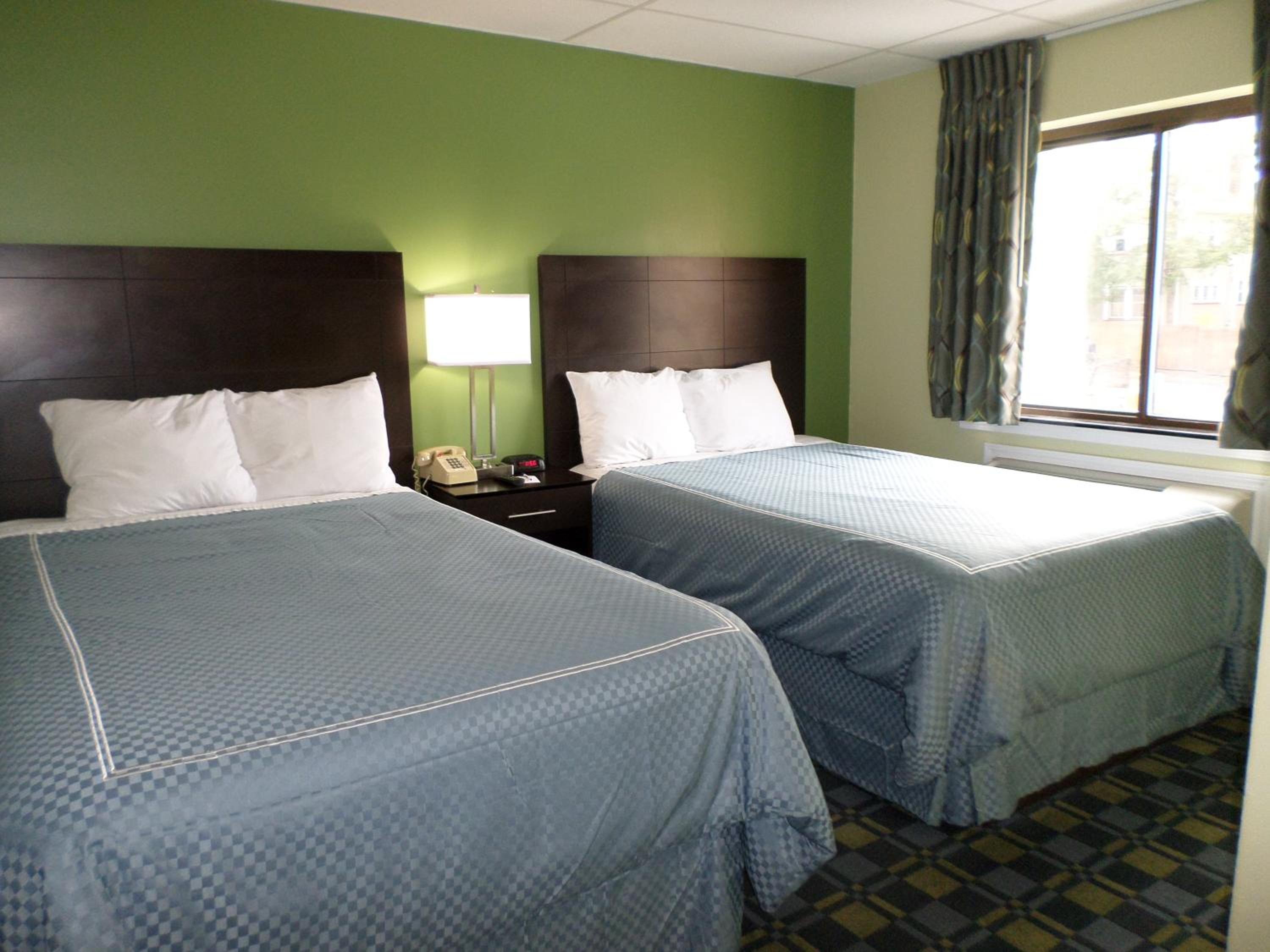 Double Room with Two Double Beds - Non-Smoking - Photo 1