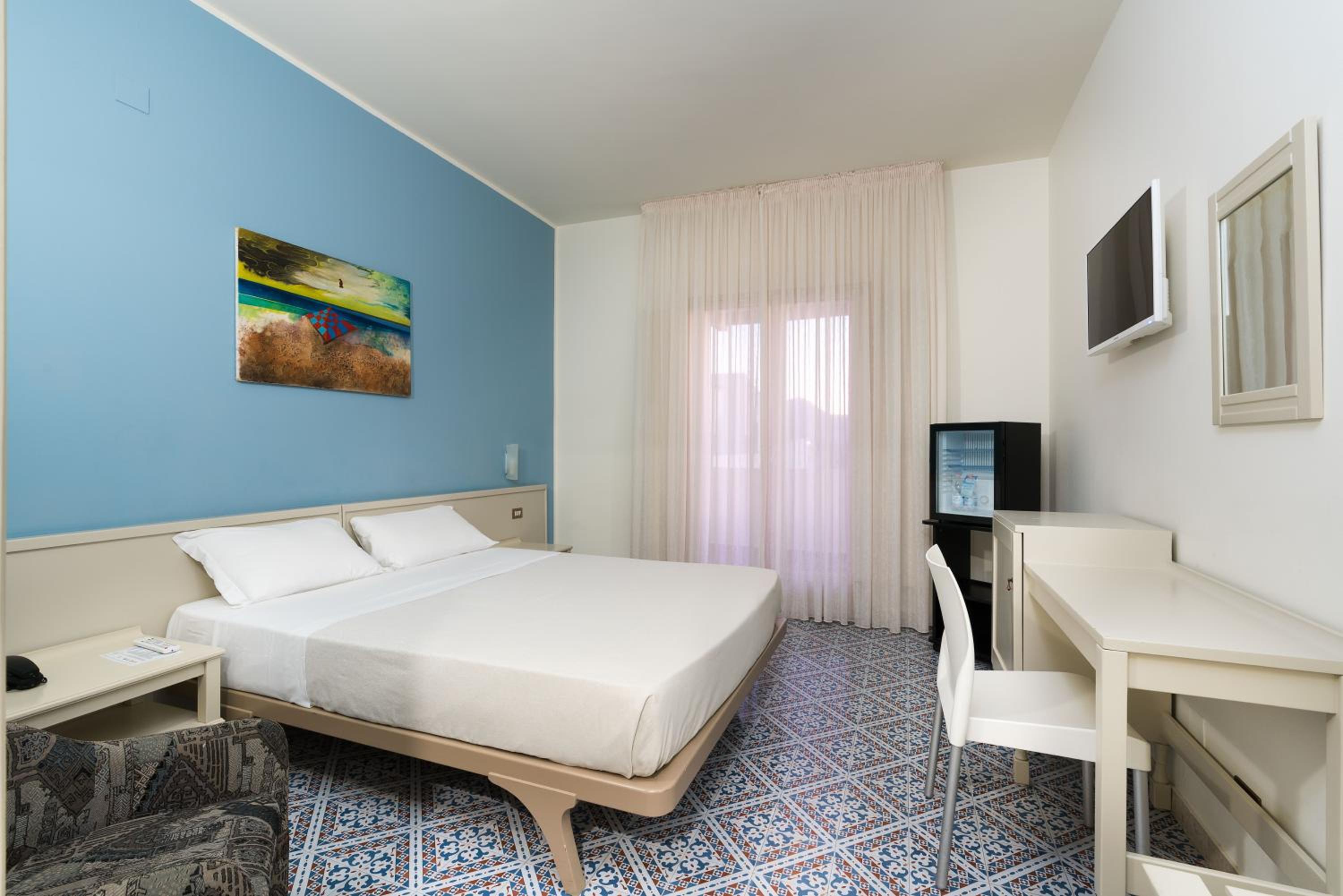 Classic Double Room - Photo 1